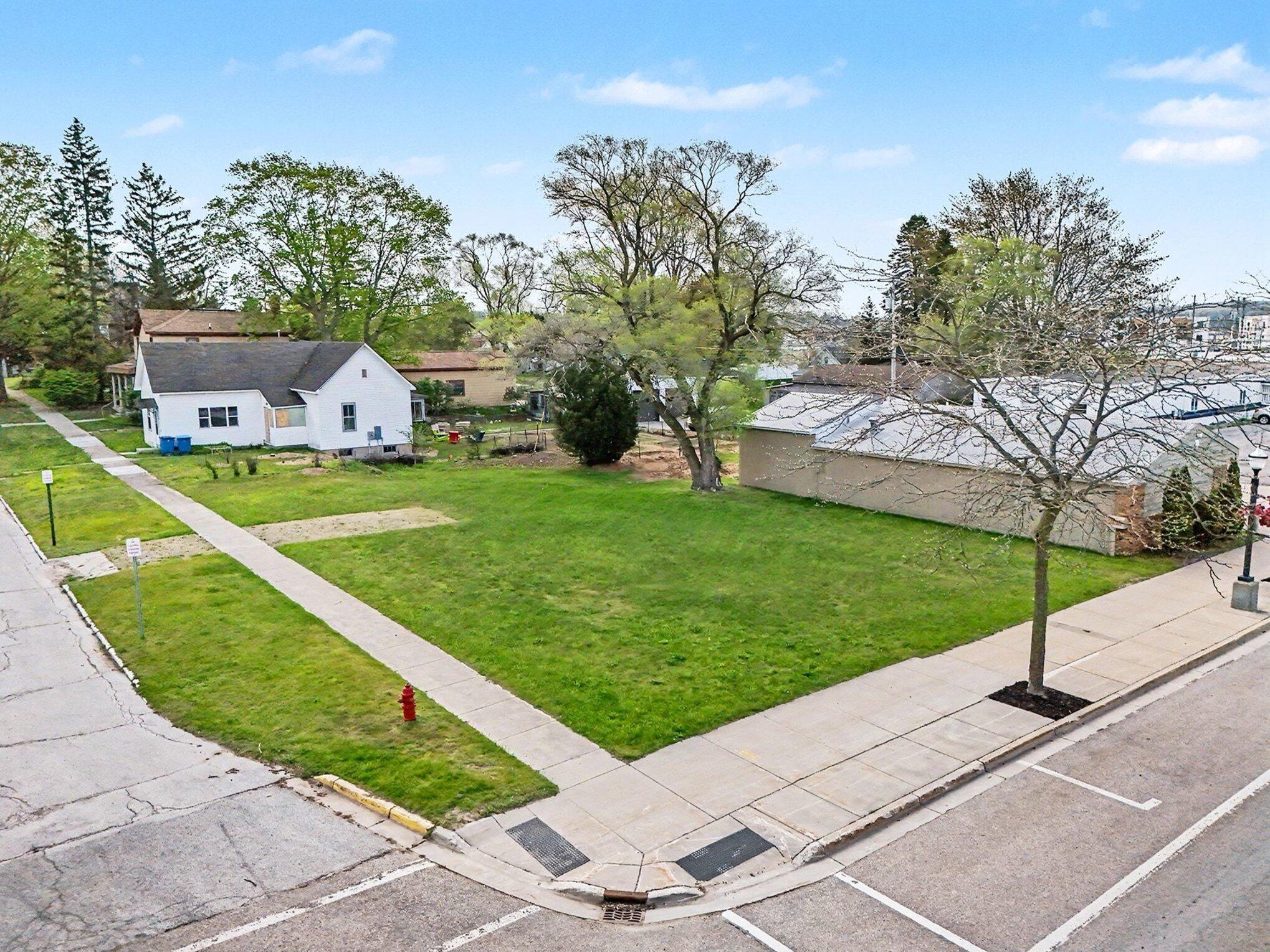 603 S James Street Ludington MI 49431