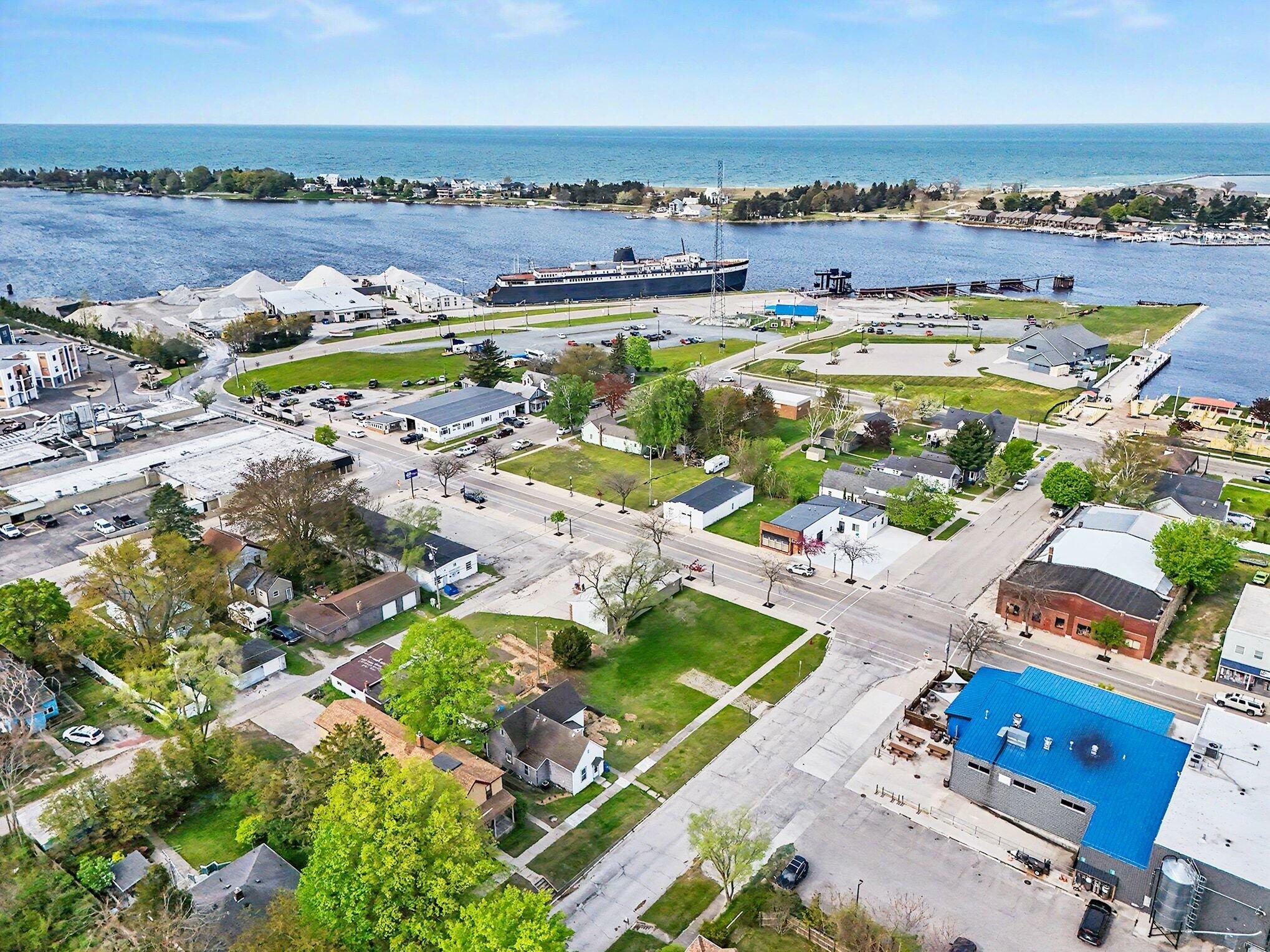 603 S James Street Ludington MI 49431