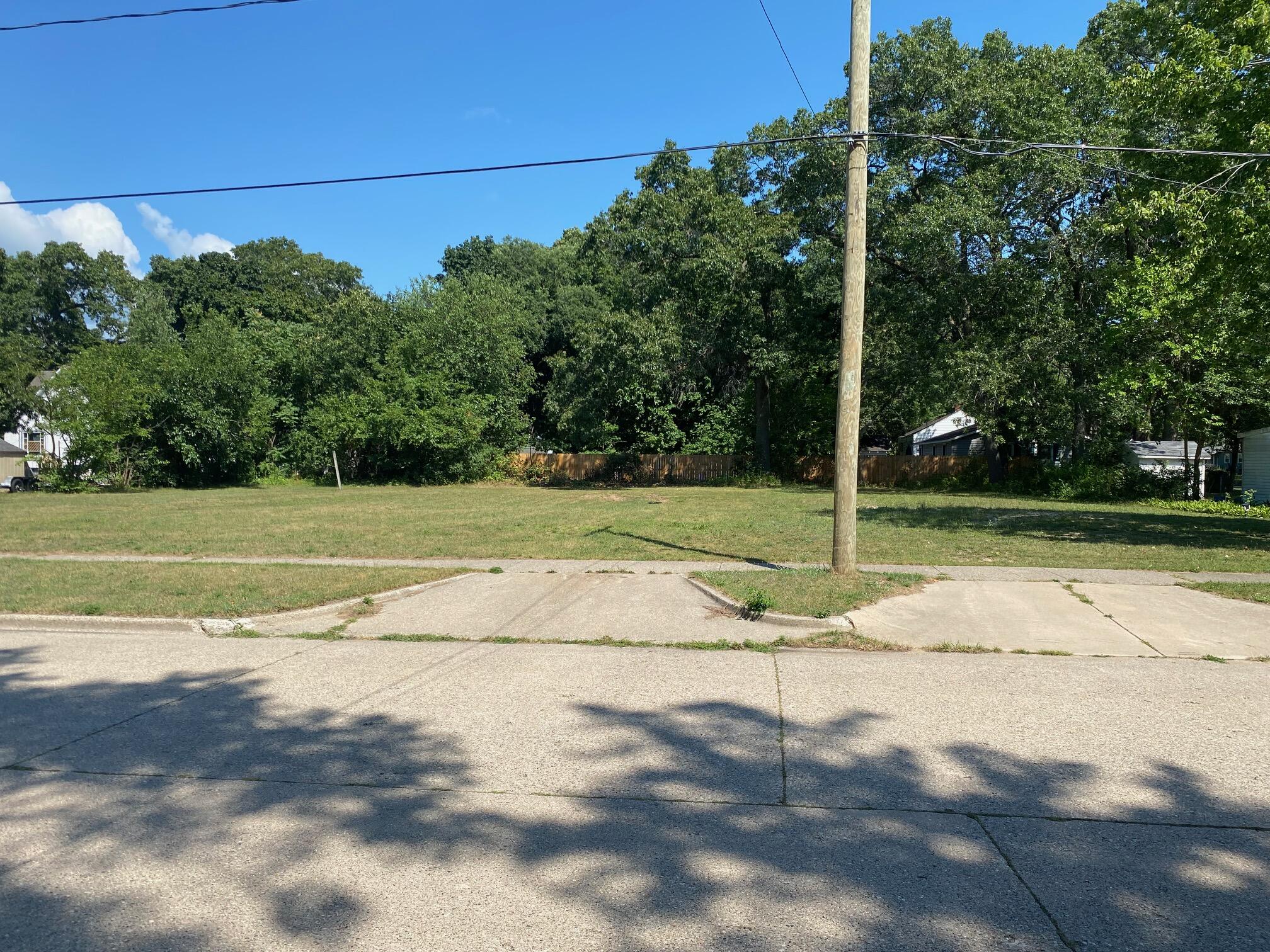 580 School Street Muskegon MI 49442