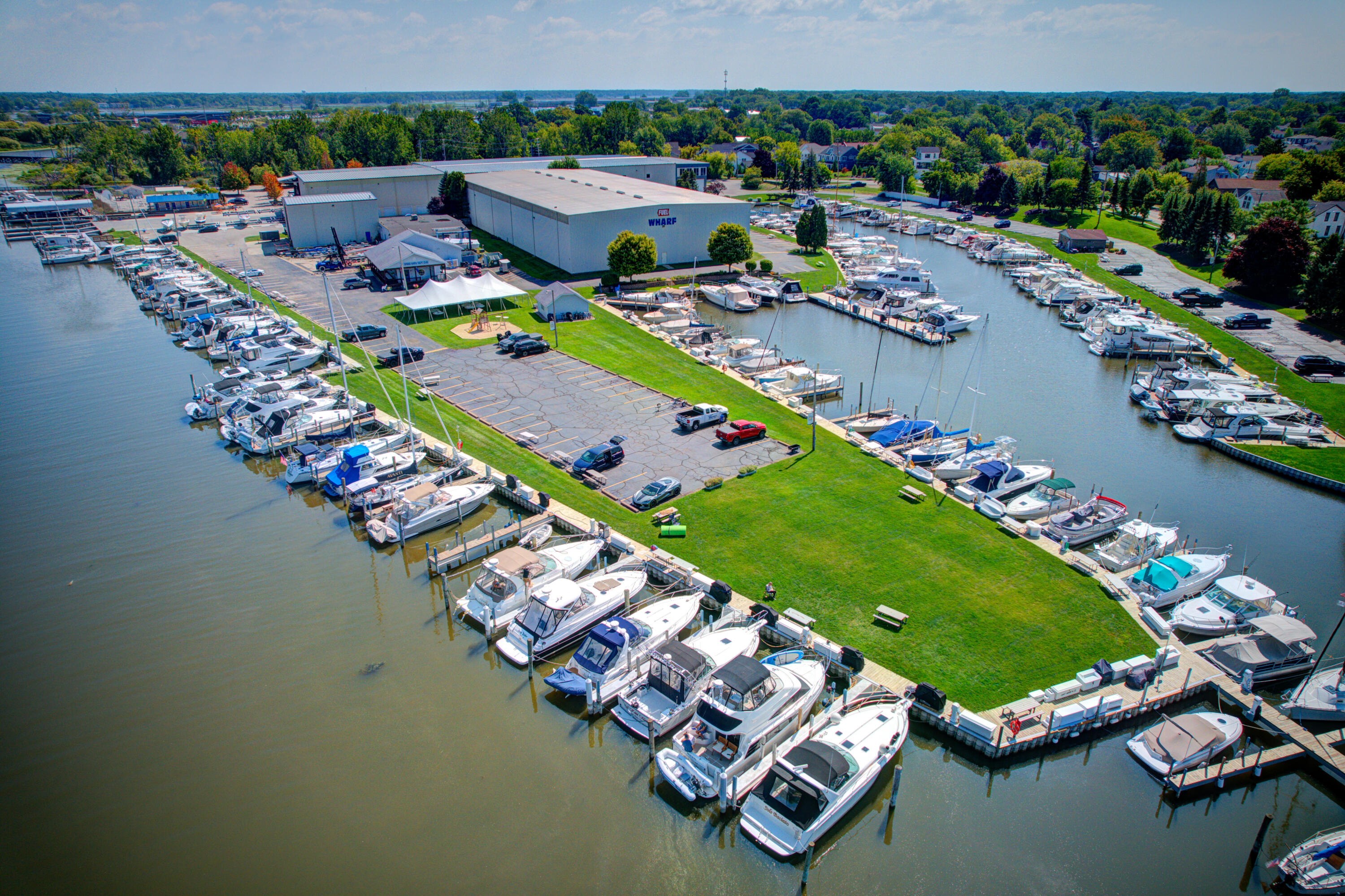 10 Wharfside Grand Haven MI 49417