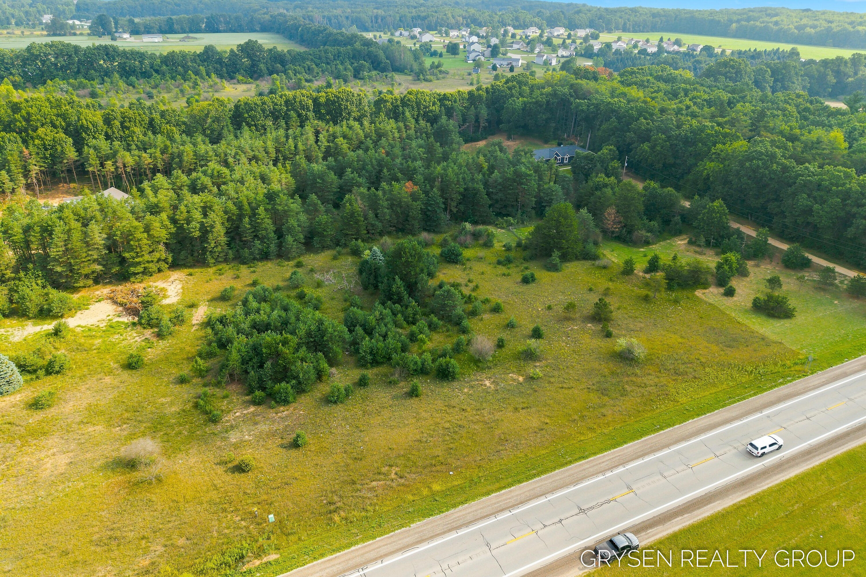 7369 14 Mile Road NE Rockford MI 49341