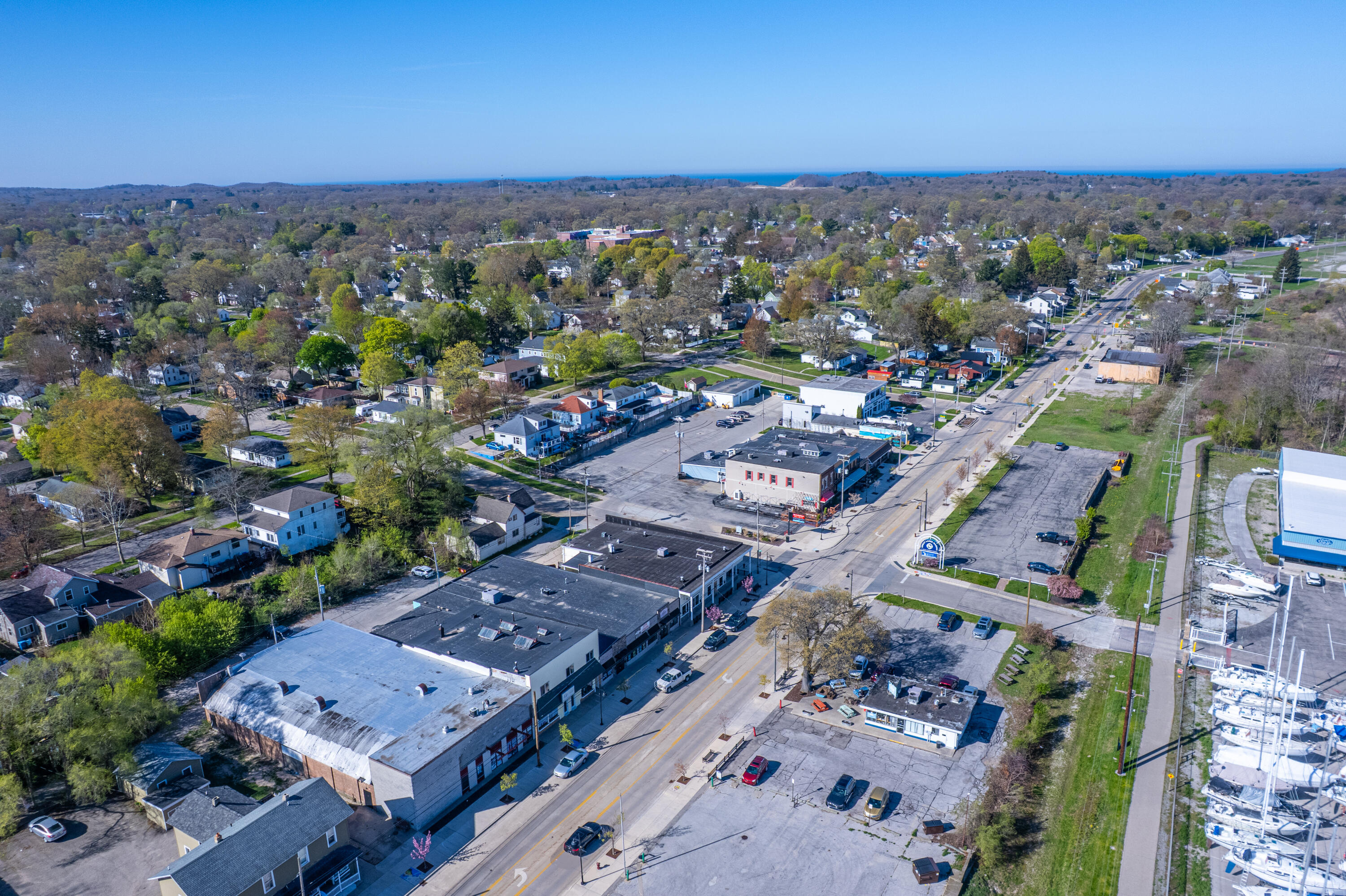 2034 Lakeshore Drive Muskegon MI 49441