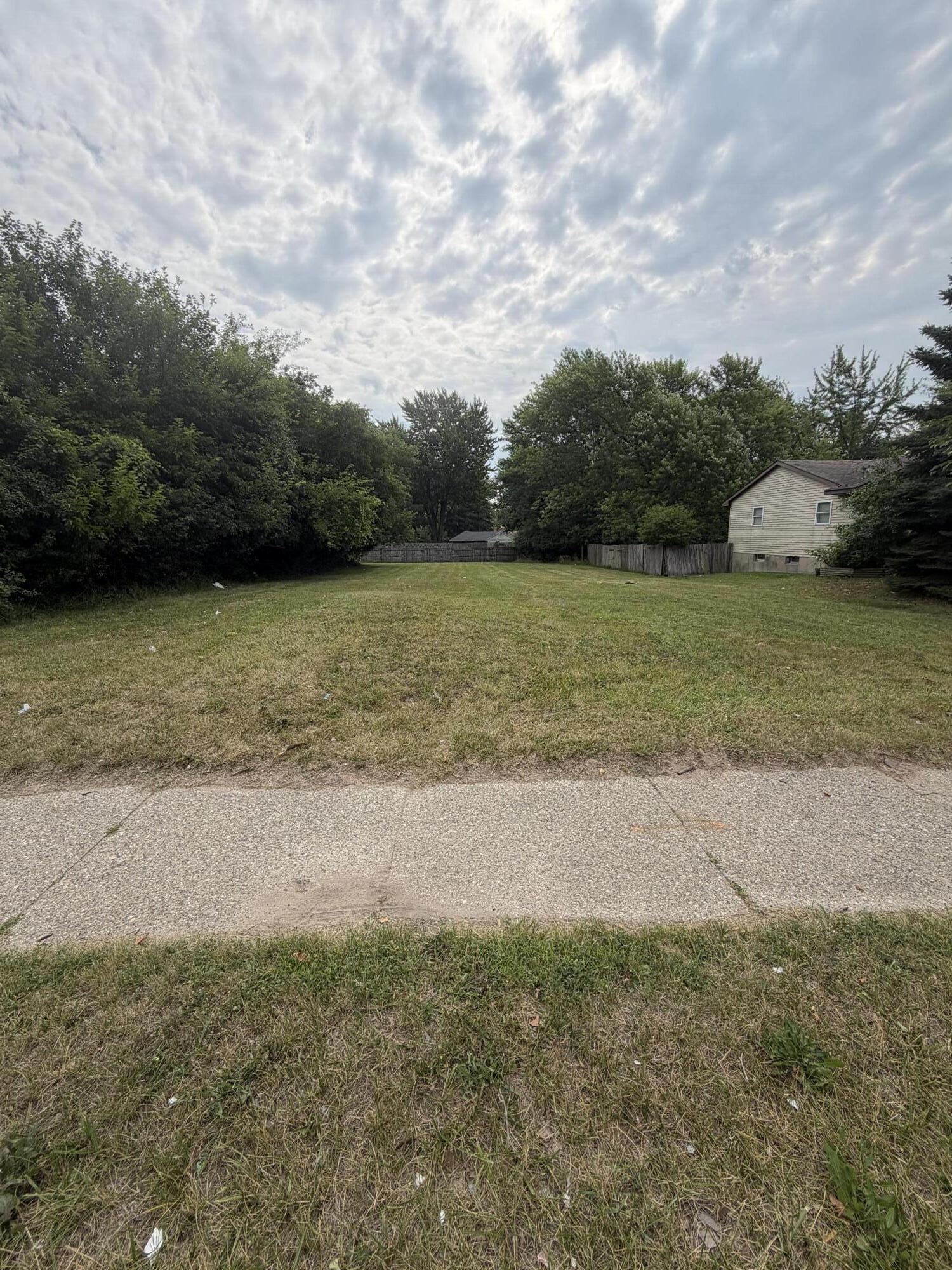 4204 Kalamazoo Avenue SE Grand Rapids MI 49508