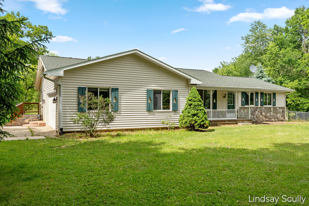 1525 104th Street SW Byron Center MI 49315