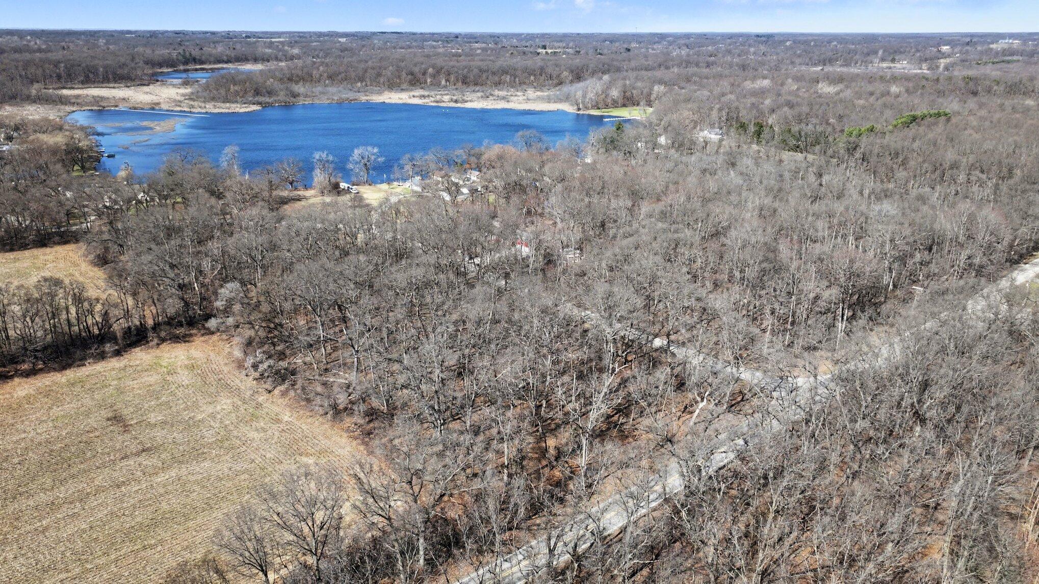 Ville Garver Lake Road Edwardsburg MI 49112
