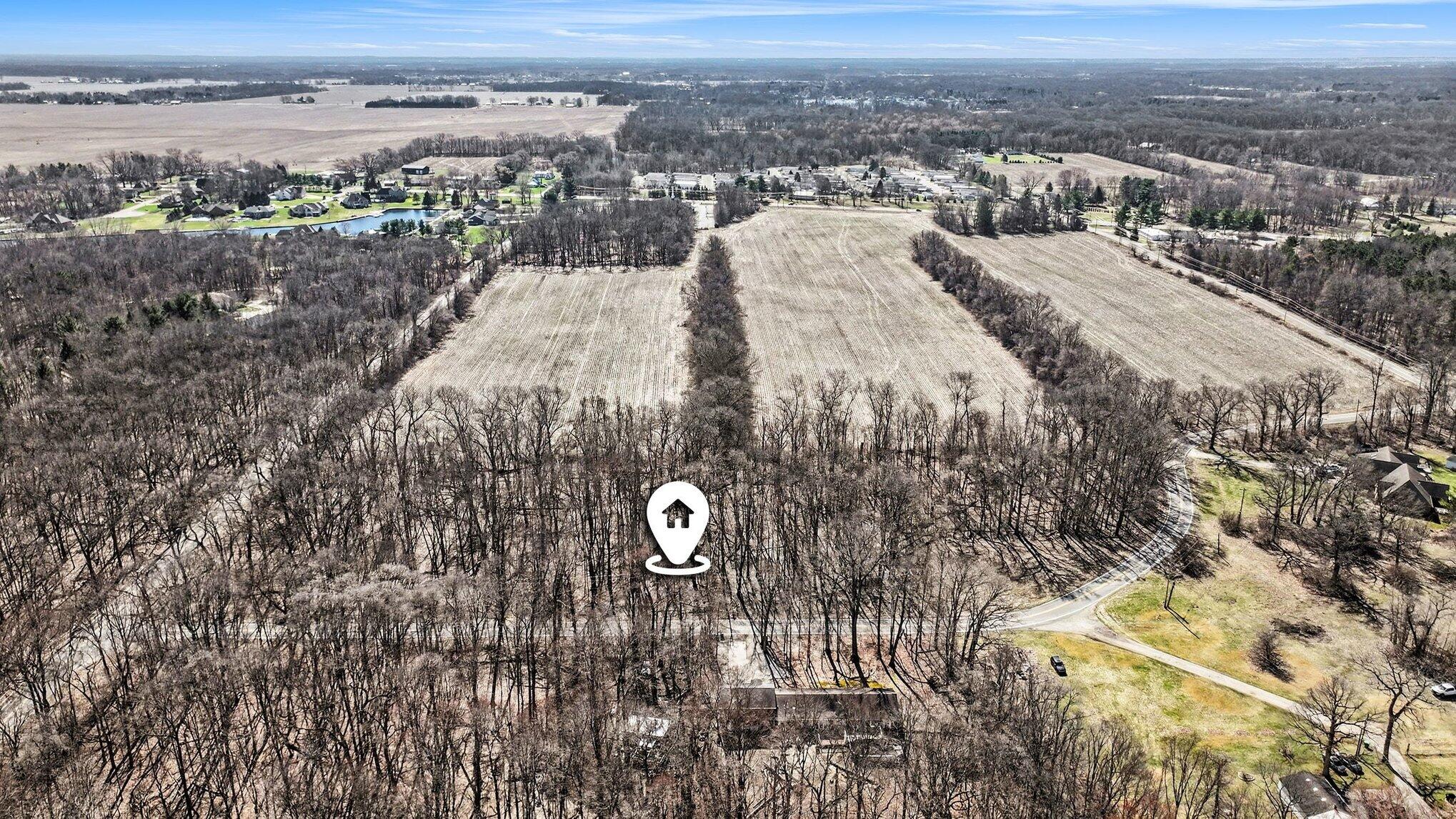 Ville Garver Lake Road Edwardsburg MI 49112