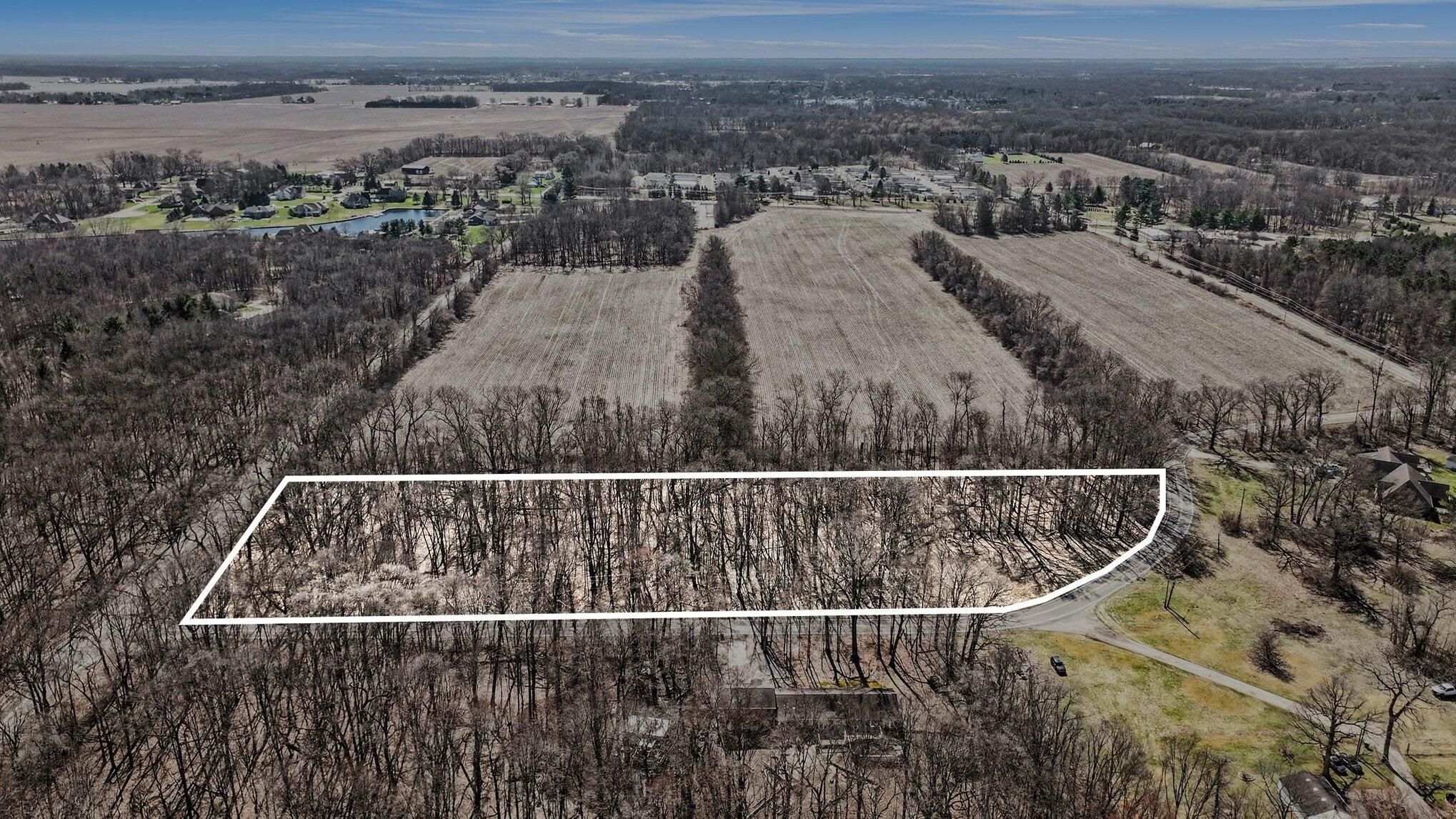Ville Garver Lake Road Edwardsburg MI 49112