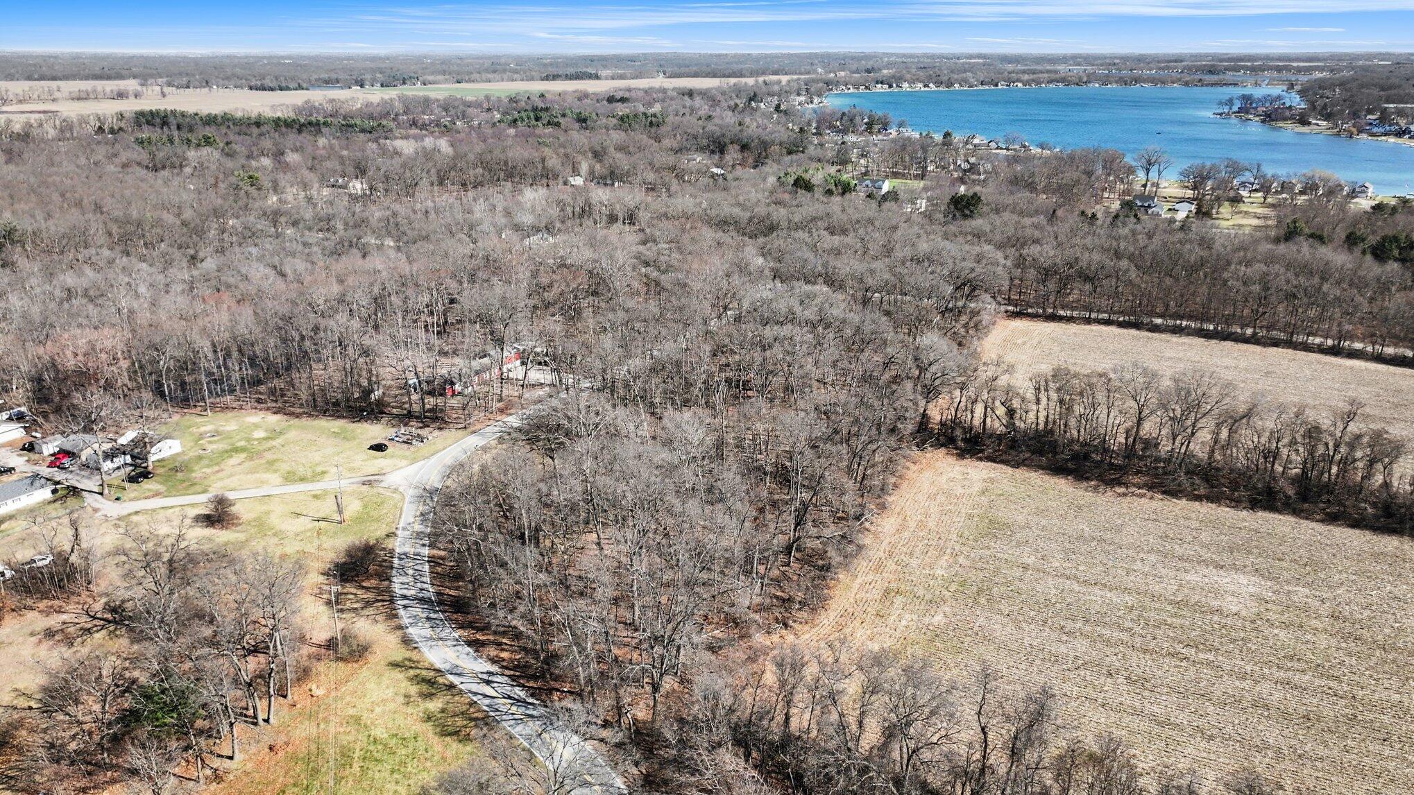 Ville Garver Lake Road Edwardsburg MI 49112