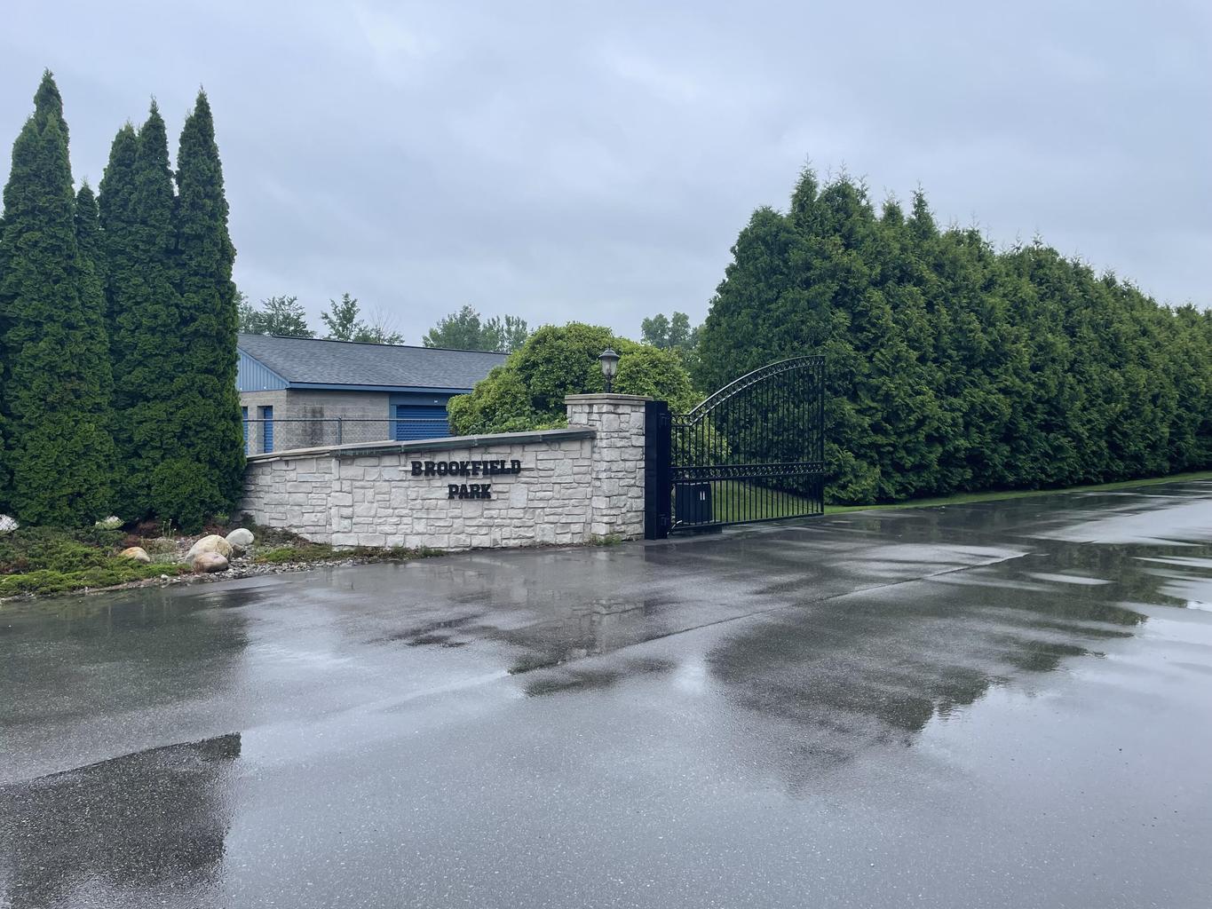 V/l 7096 Juniper Court Norton Shores MI 49456