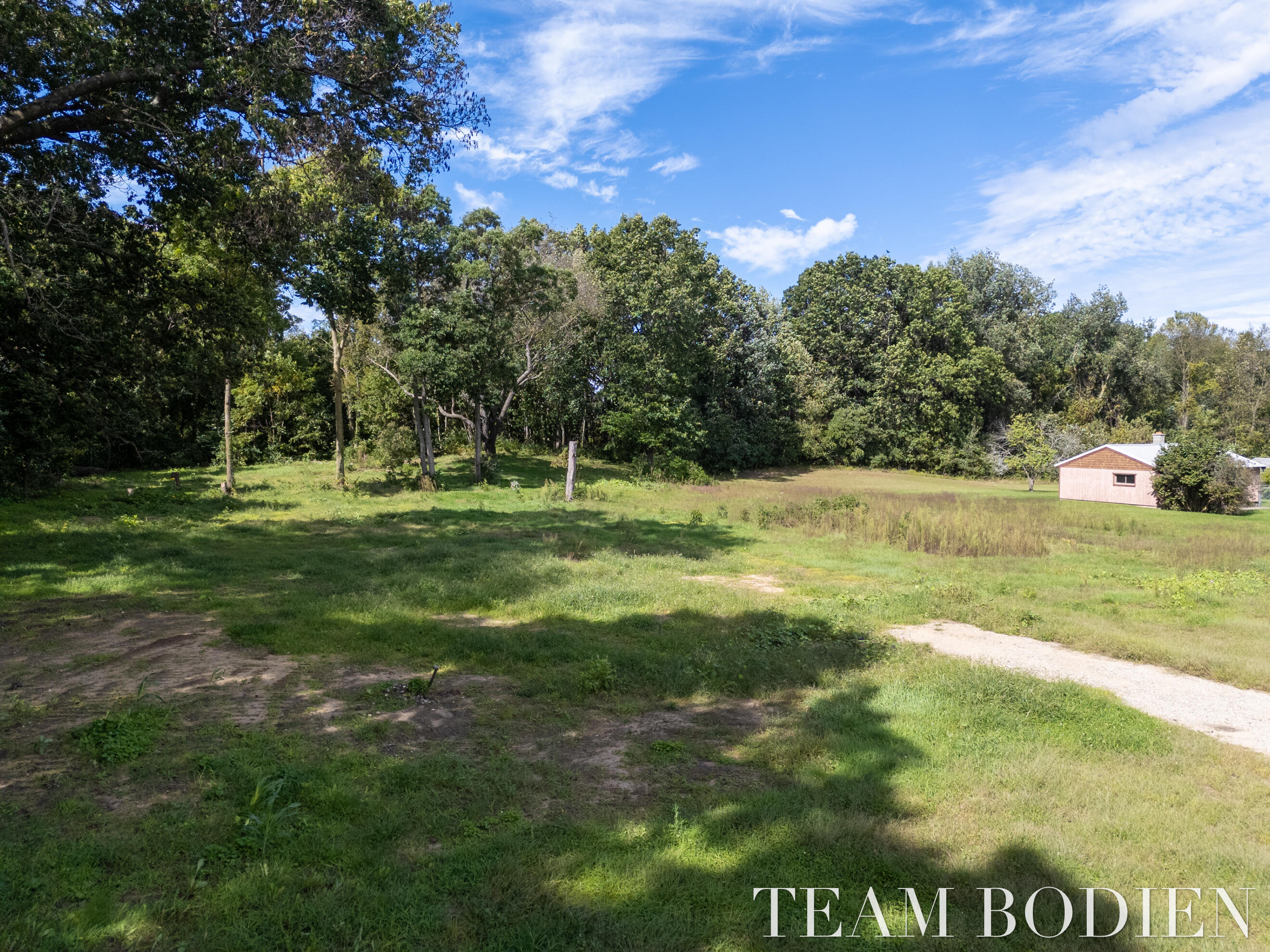 1208 26th Street Allegan MI 49010