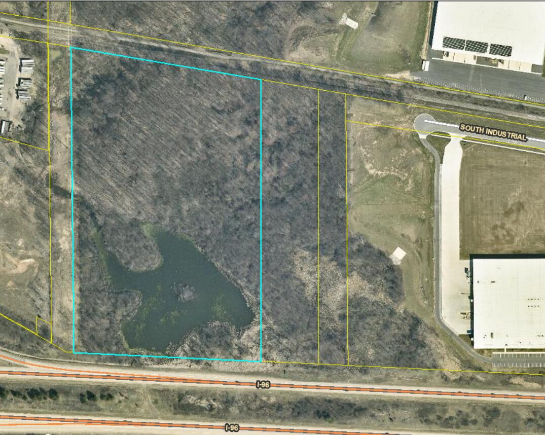 3511 3 Mile Road NW Grand Rapids MI 49534