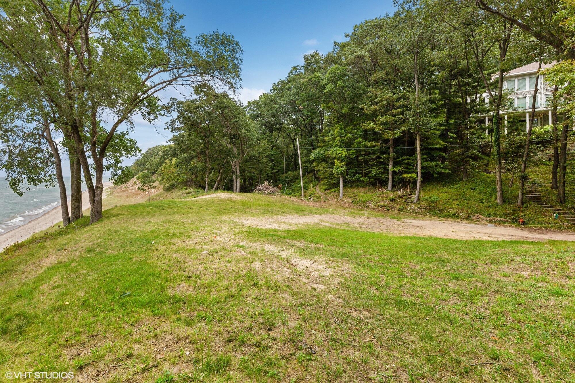 52 Lake Road Bridgman MI 49106