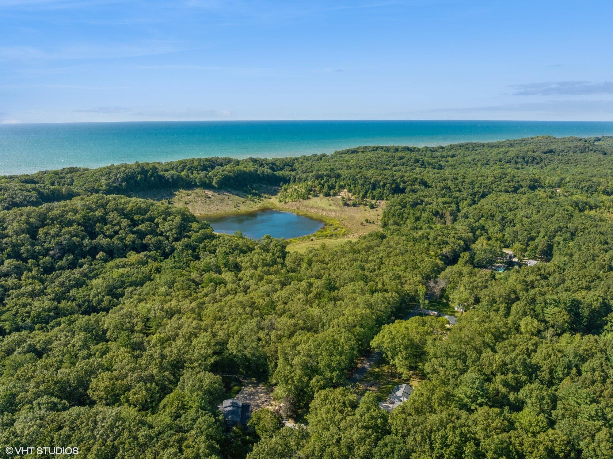 52 Lake Road Bridgman MI 49106