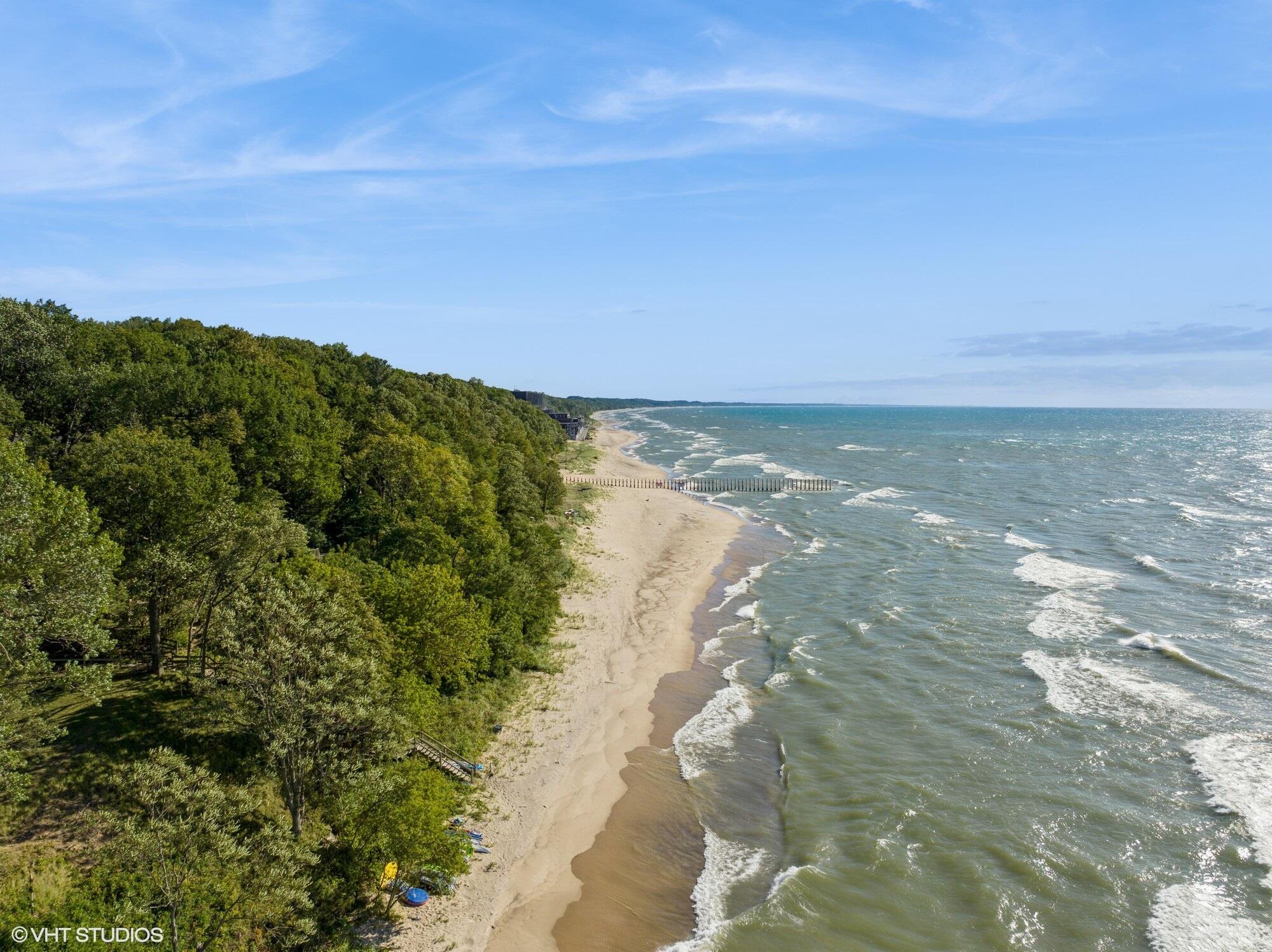 52 Lake Road Bridgman MI 49106