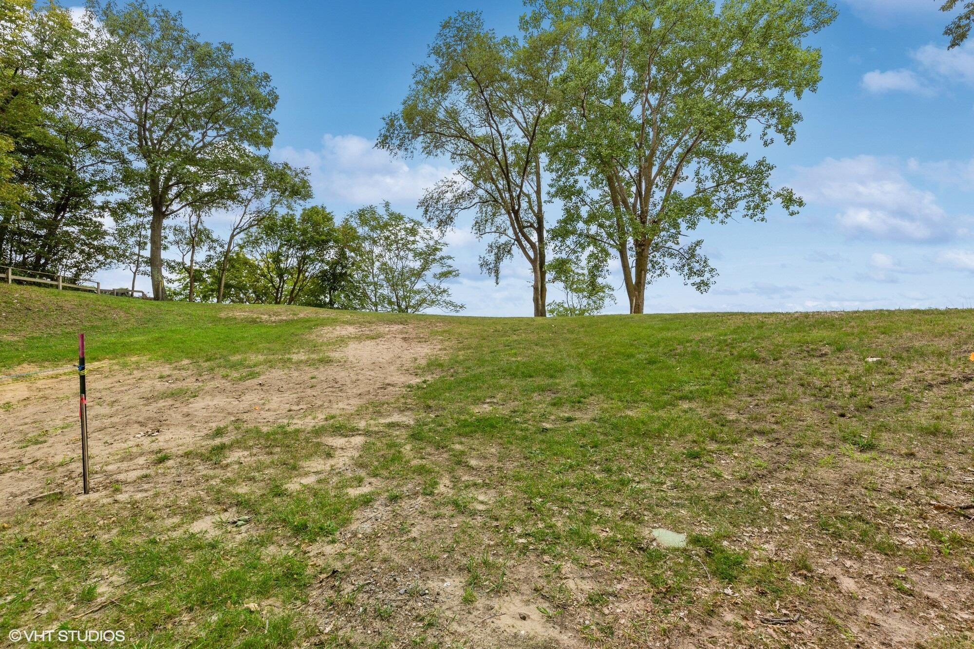 52 Lake Road Bridgman MI 49106