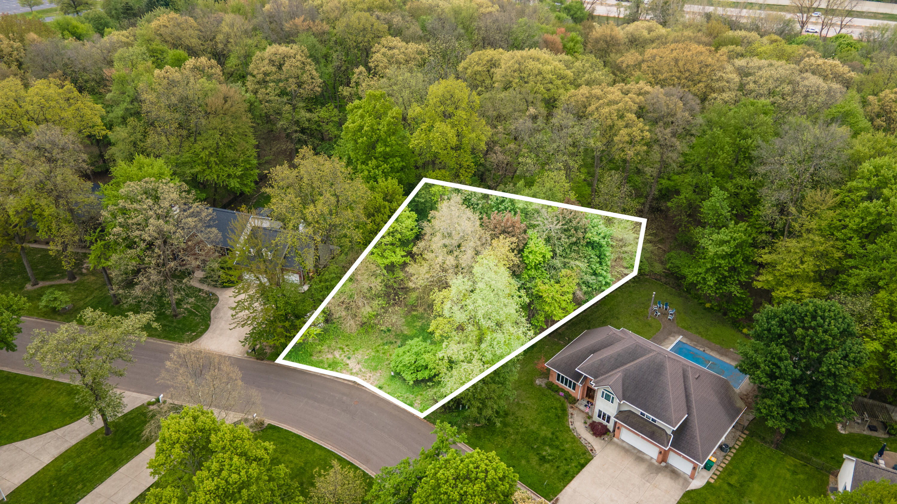 3025 Brynmawr Drive Portage MI 49024