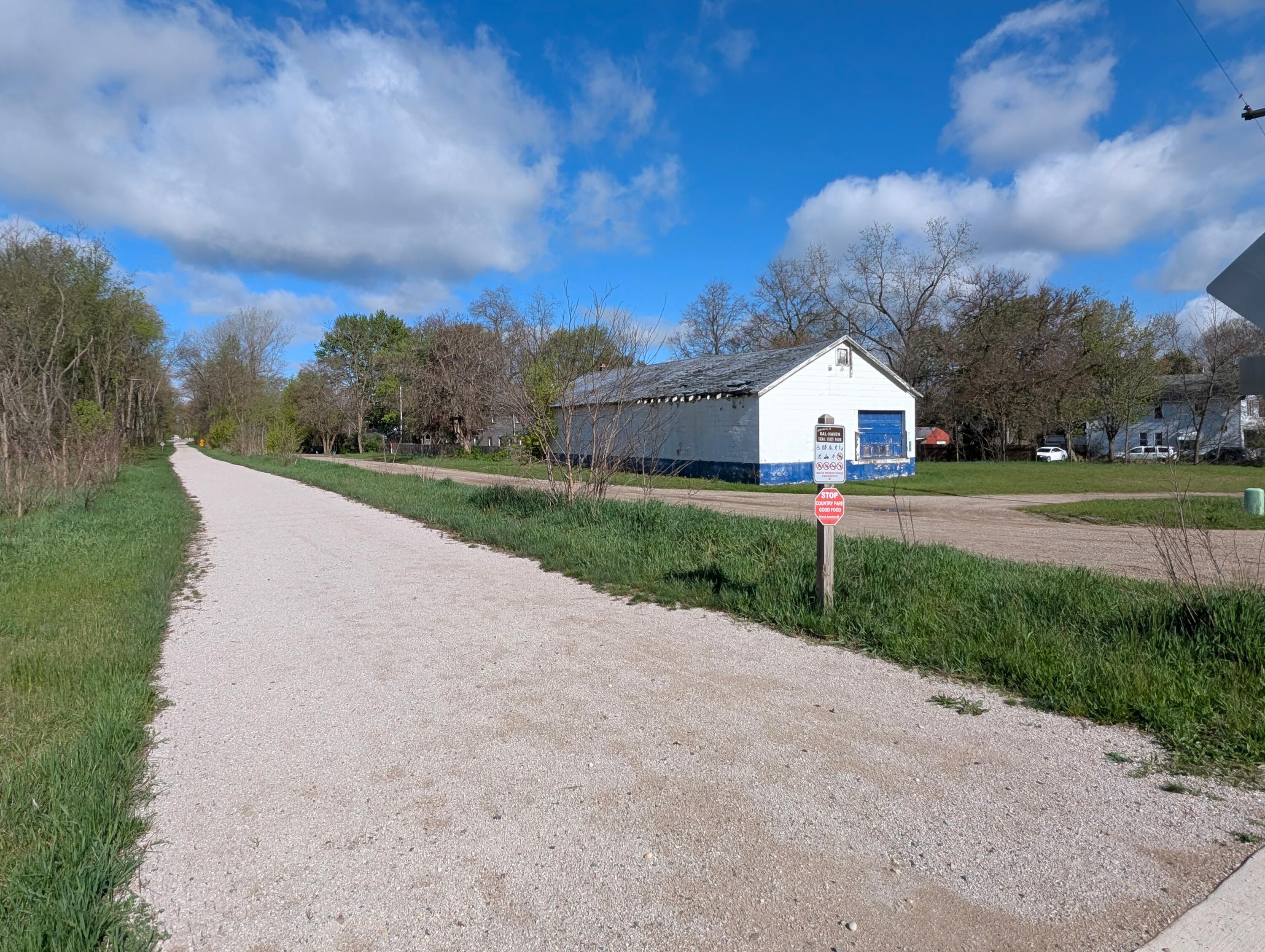4270 County Road 215 Grand Junction MI 49056