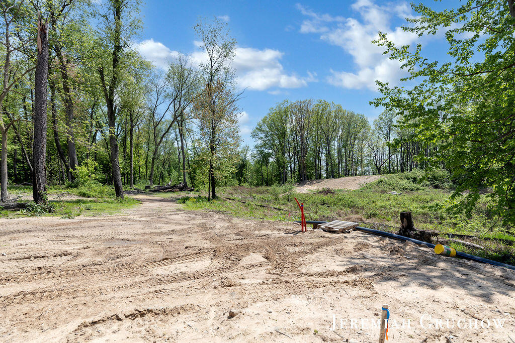 757 W Sedona Hills Court NE Grand Rapids MI 49525