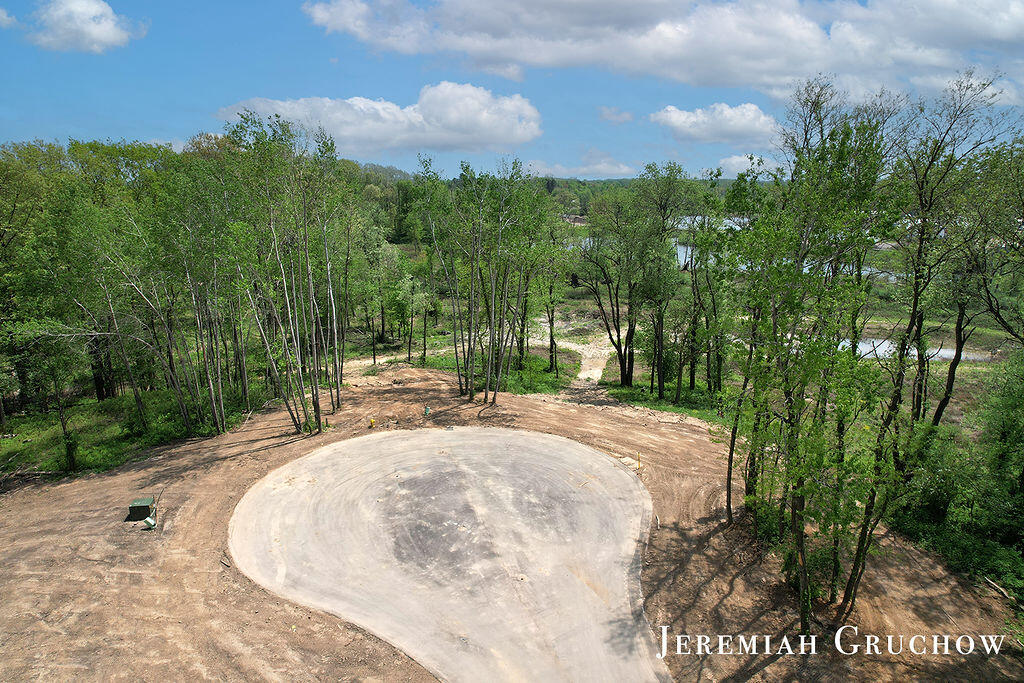 757 W Sedona Hills Court NE Grand Rapids MI 49525