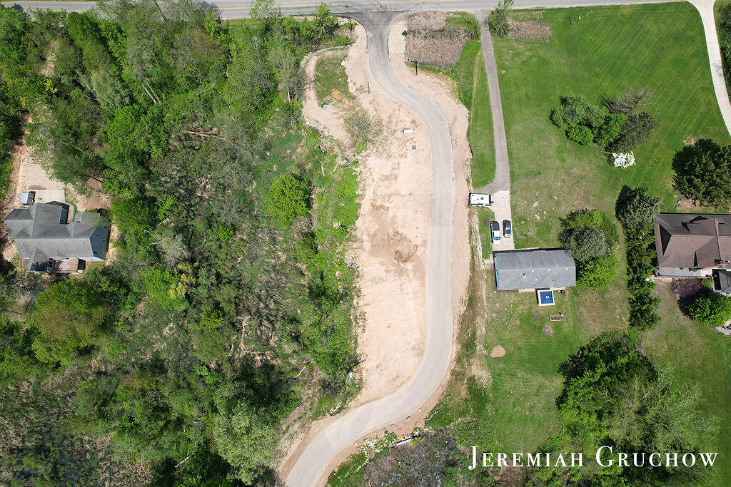 757 W Sedona Hills Court NE Grand Rapids MI 49525