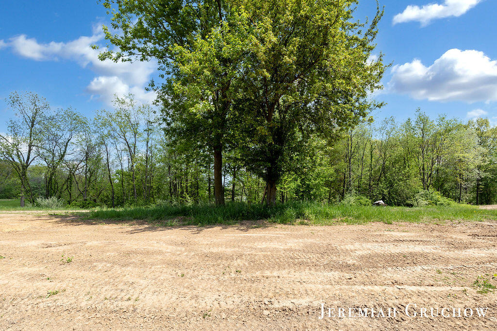 757 W Sedona Hills Court NE Grand Rapids MI 49525