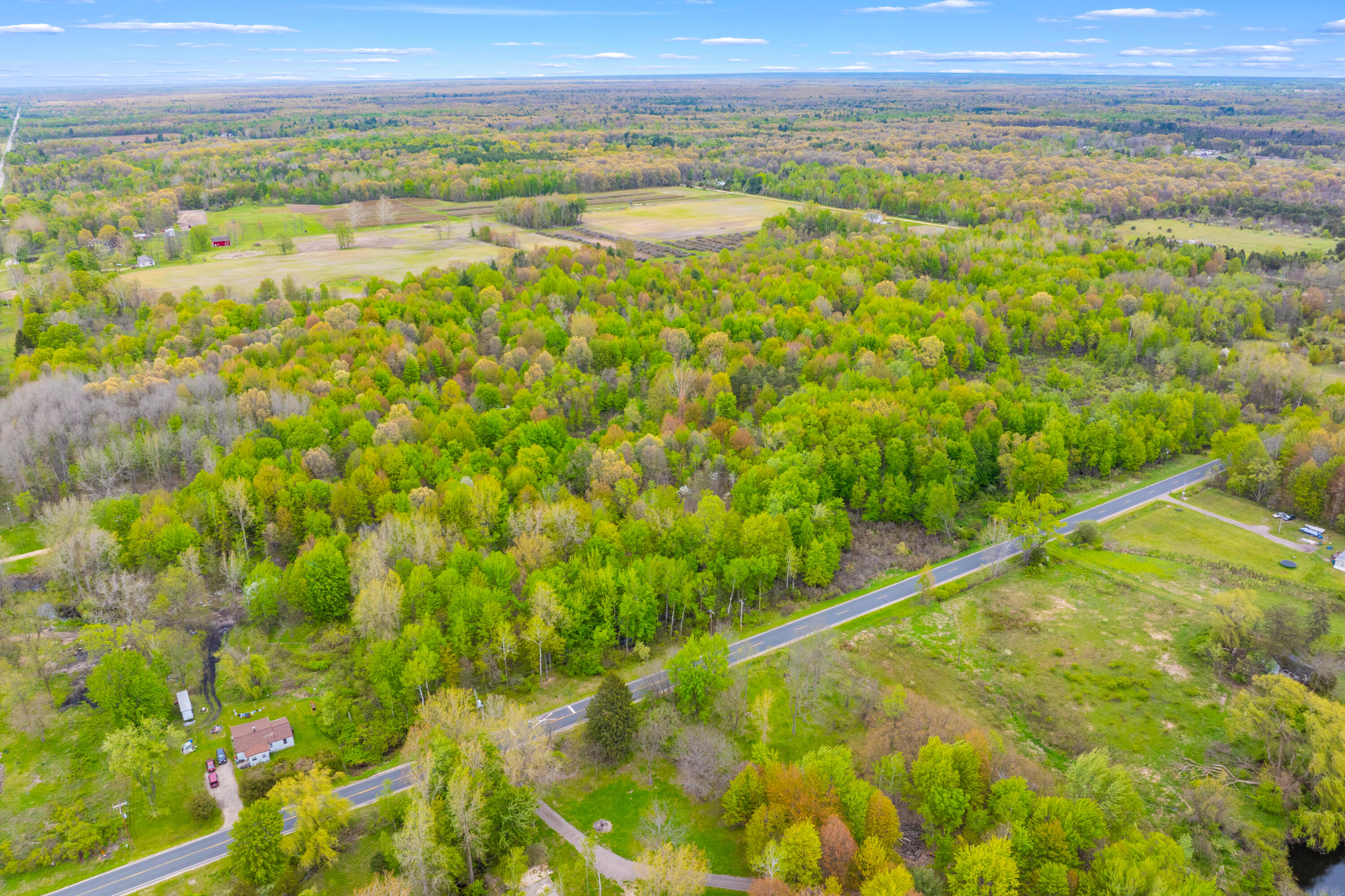 V/l-a 102nd Avenue Grand Junction MI 49056