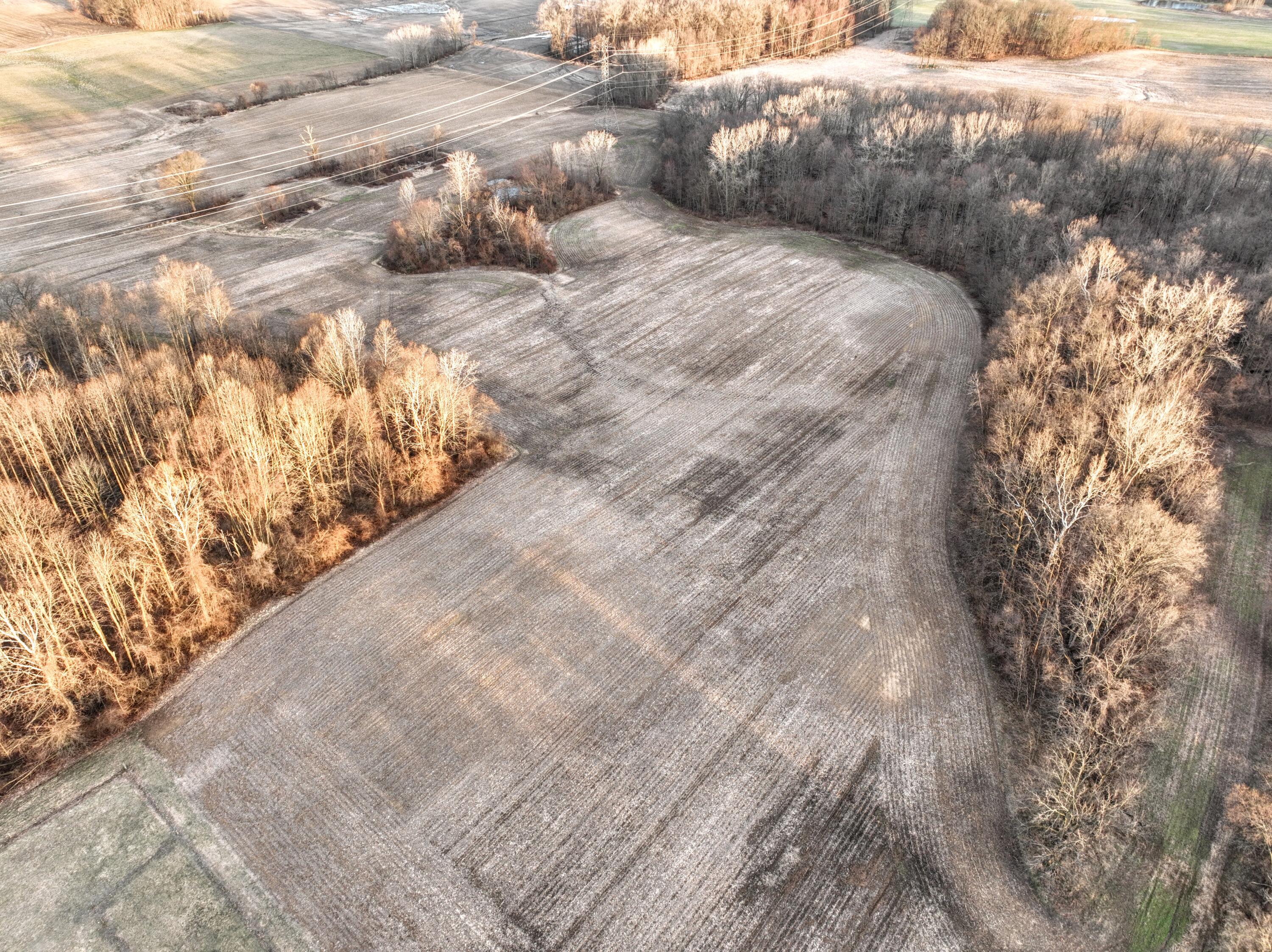 Ville W Glendora Road Buchanan MI 49107