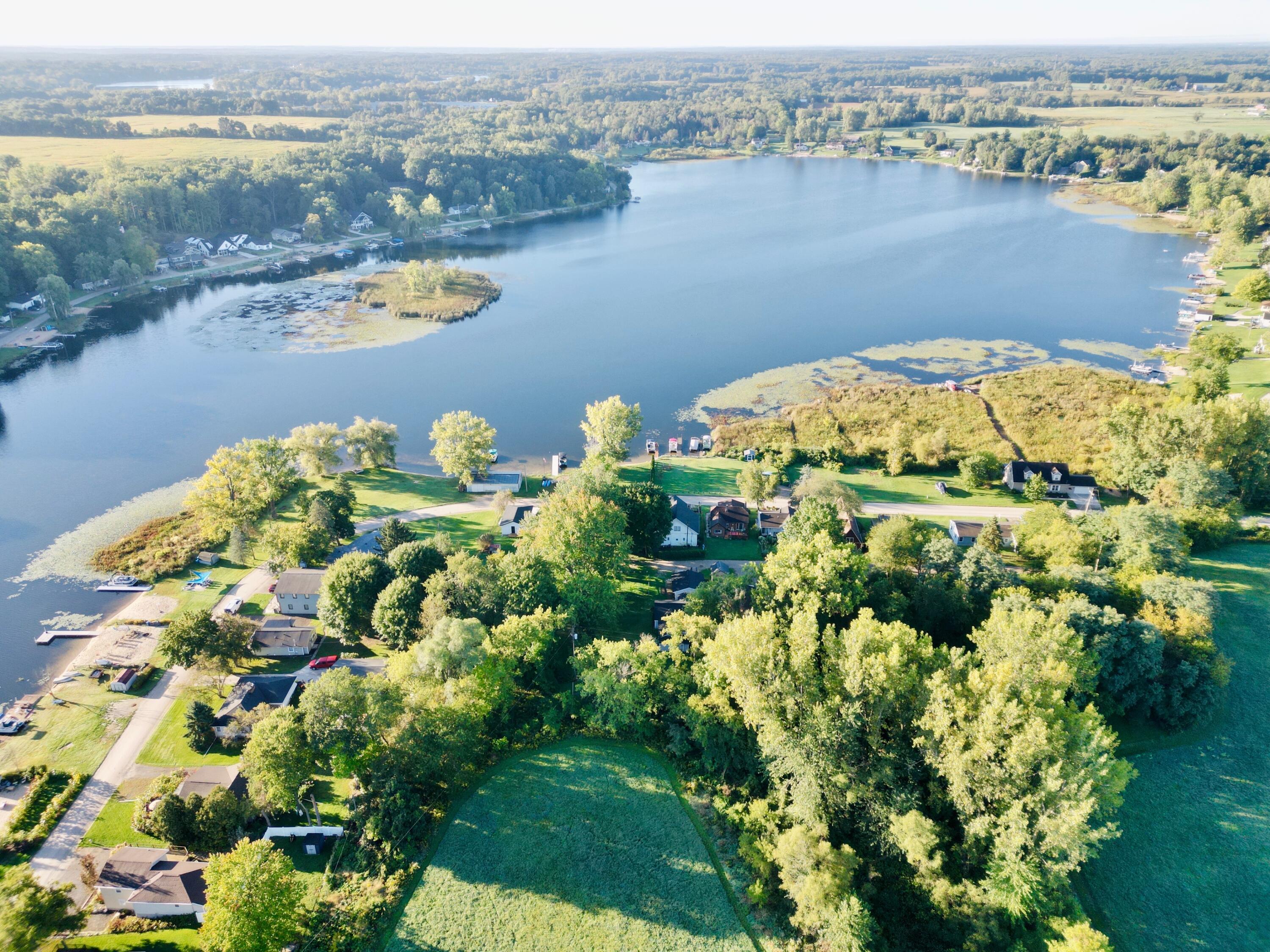 11054 Crooked Lake Drive NE Rockford MI 49341