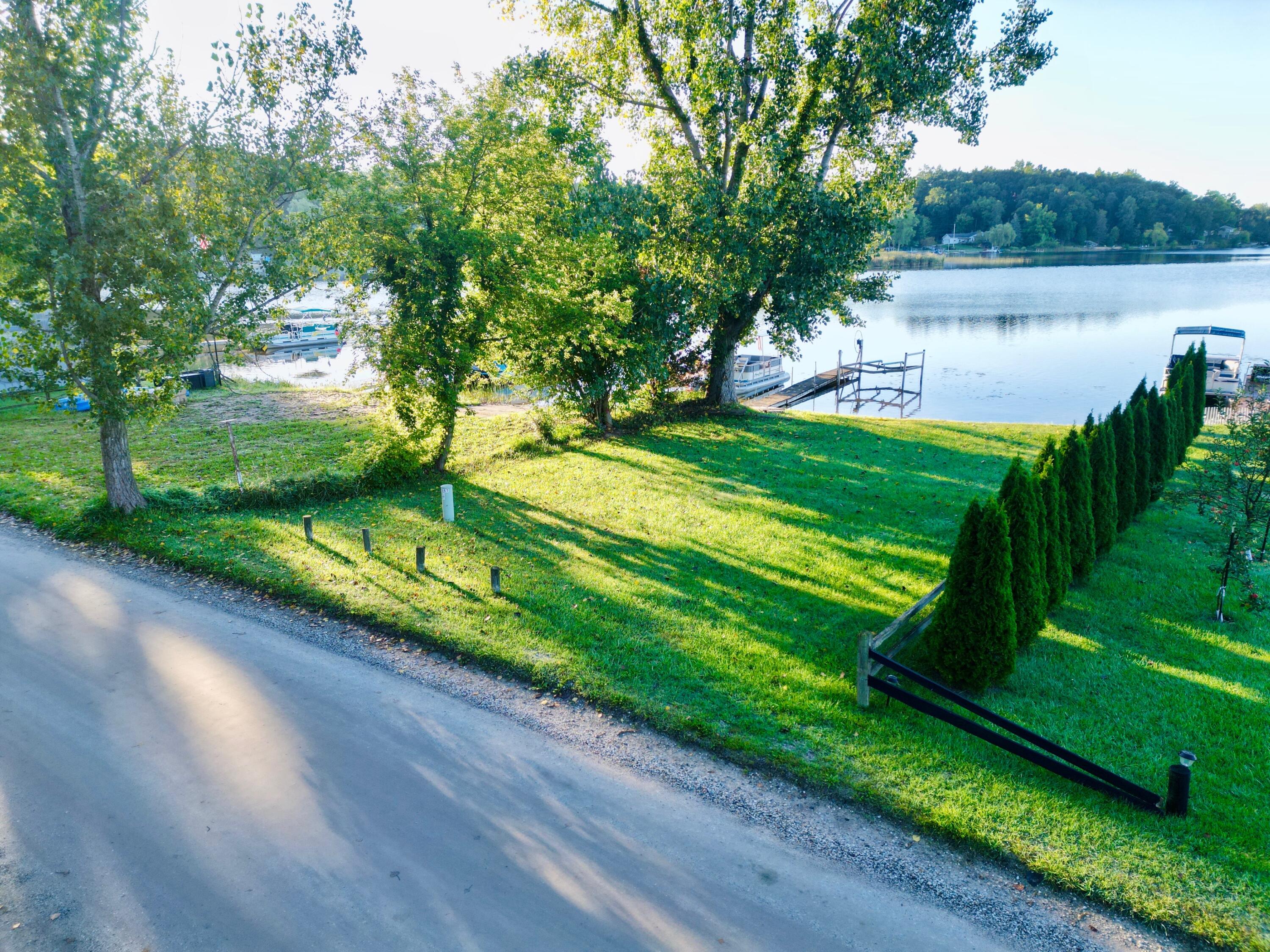 11054 Crooked Lake Drive NE Rockford MI 49341