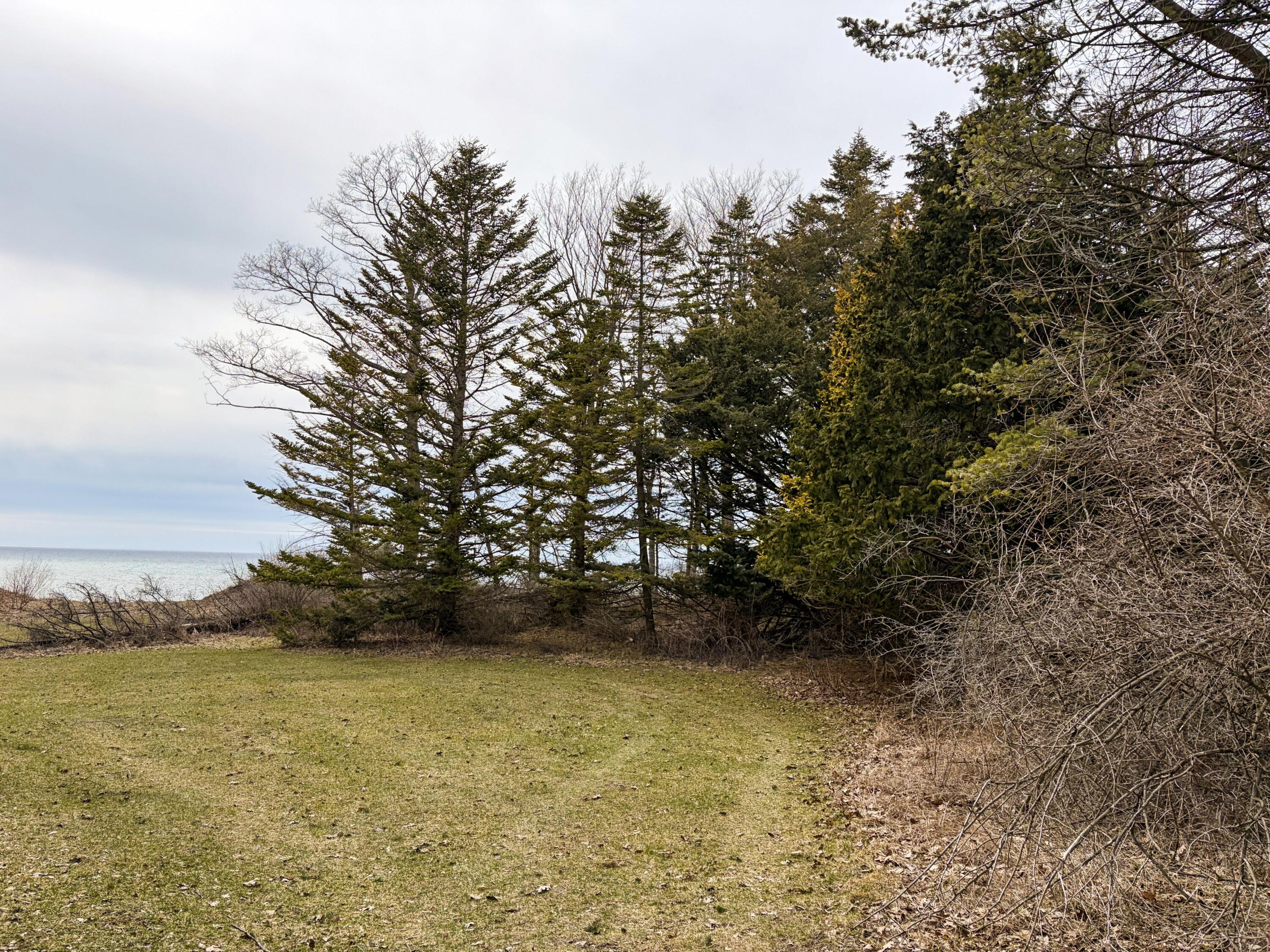 4973 S Lakeshore Drive Ludington MI 49431