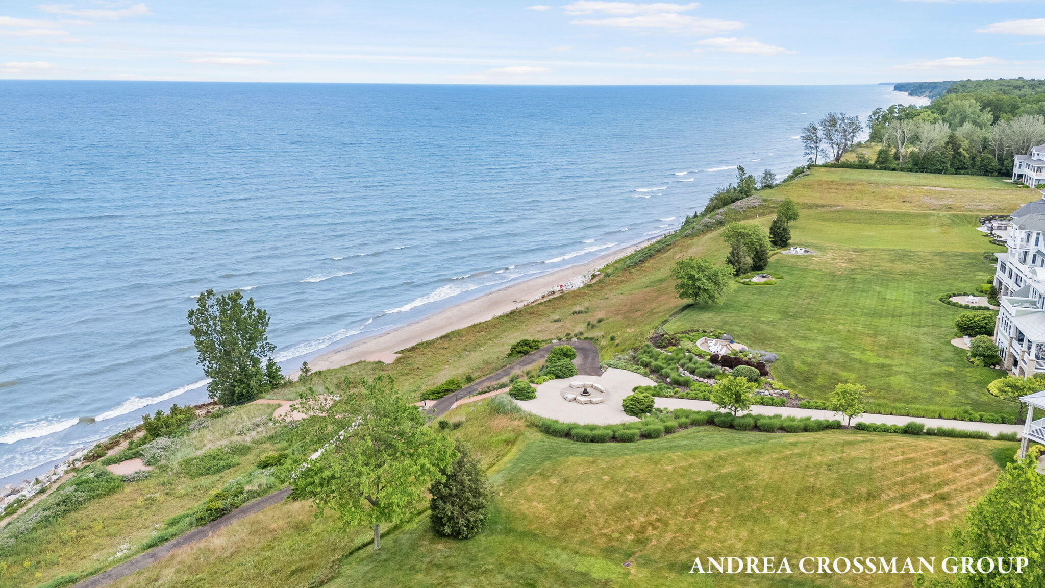688 Waters Edge Drive South Haven MI 49090