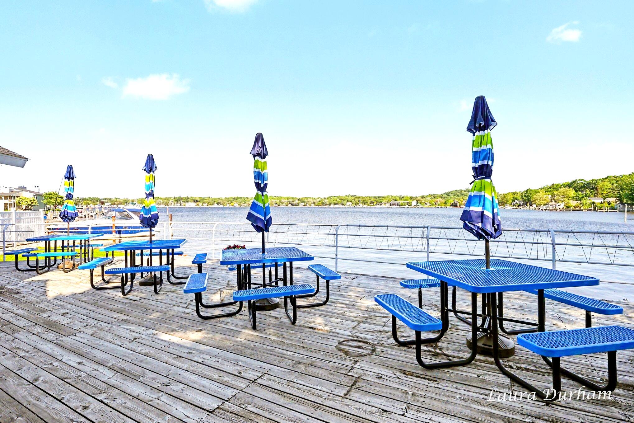 987 Lake Street Saugatuck MI 49453