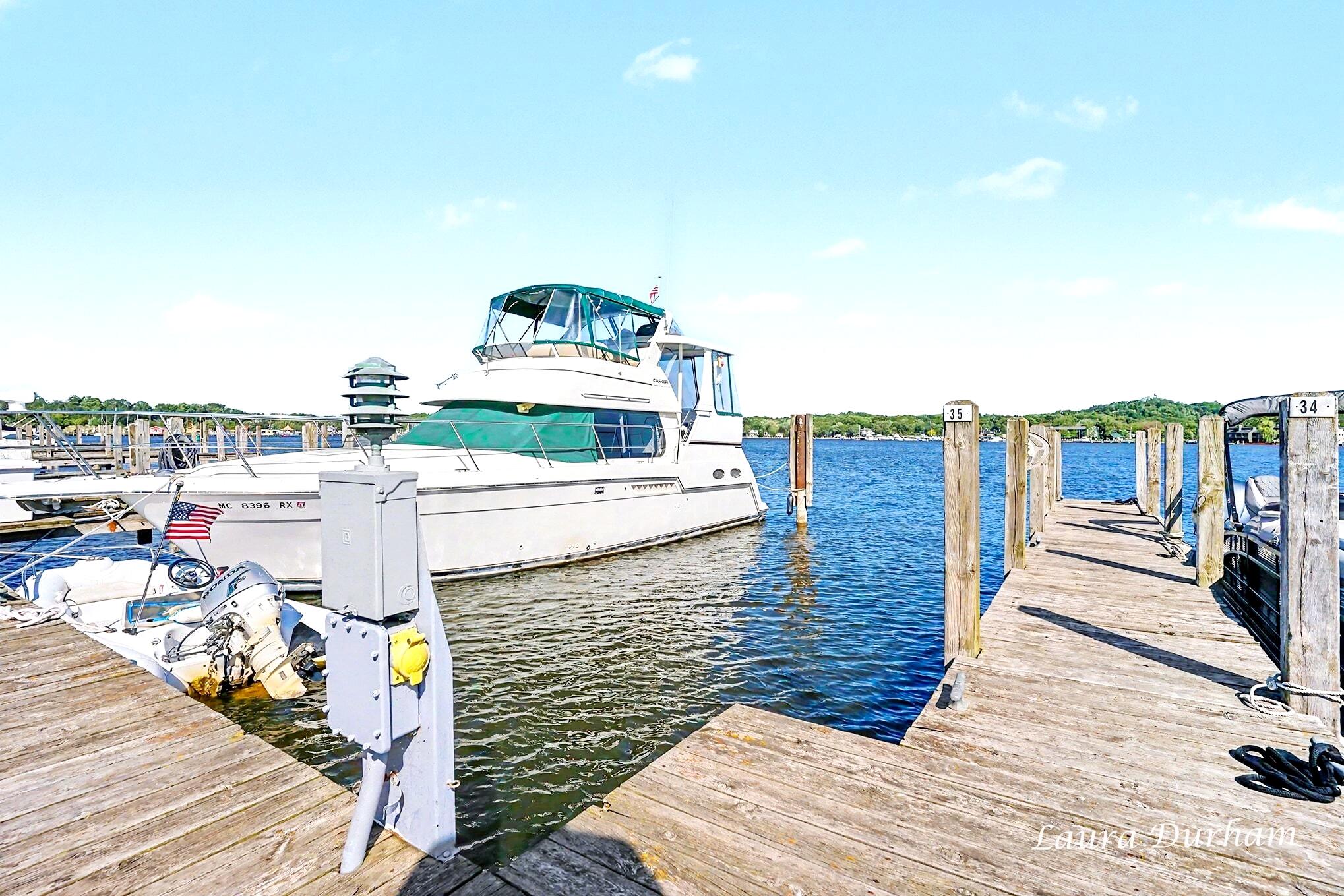987 Lake Street Saugatuck MI 49453