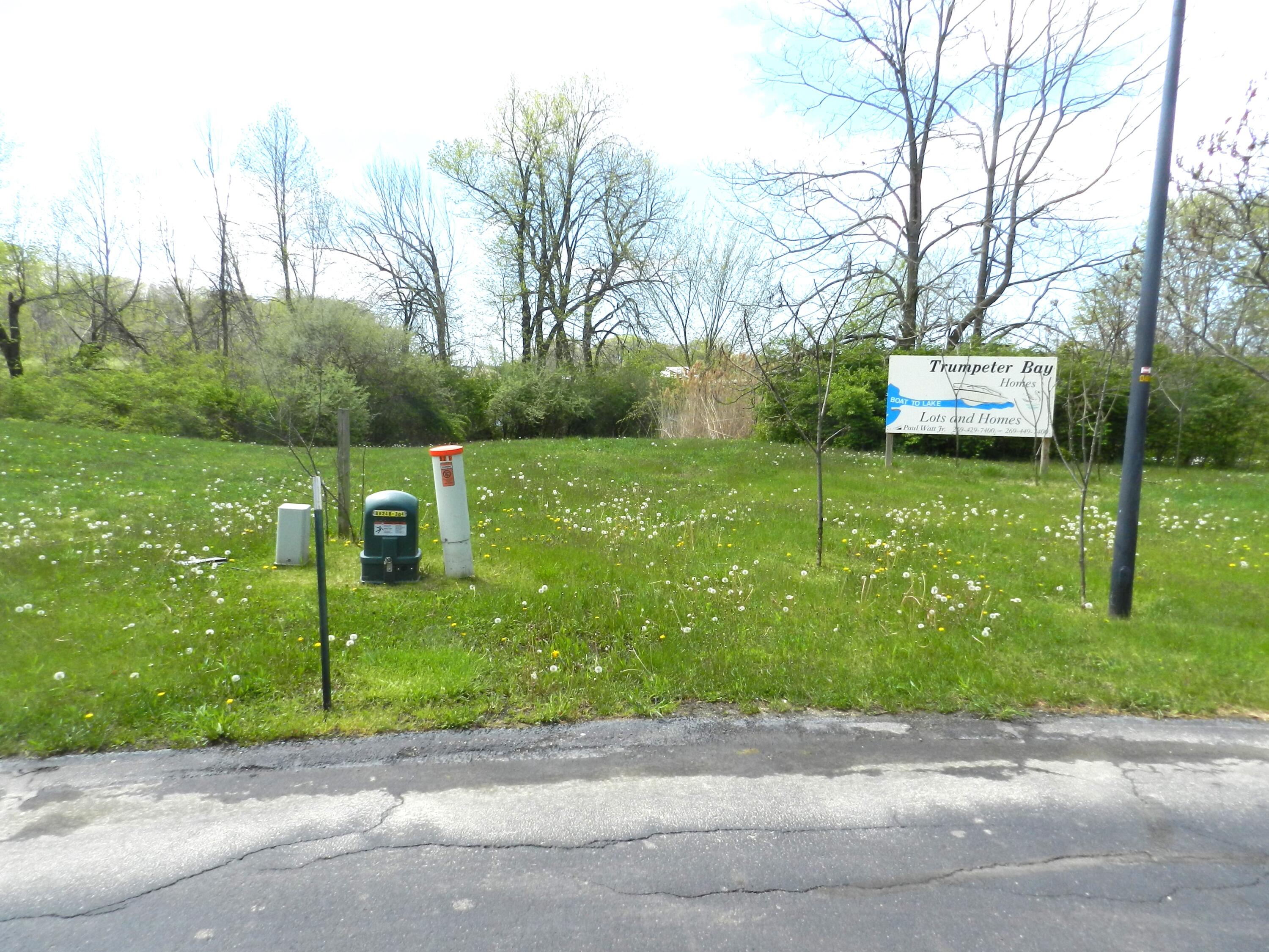 519 Swan River Drive Benton Harbor MI 49022