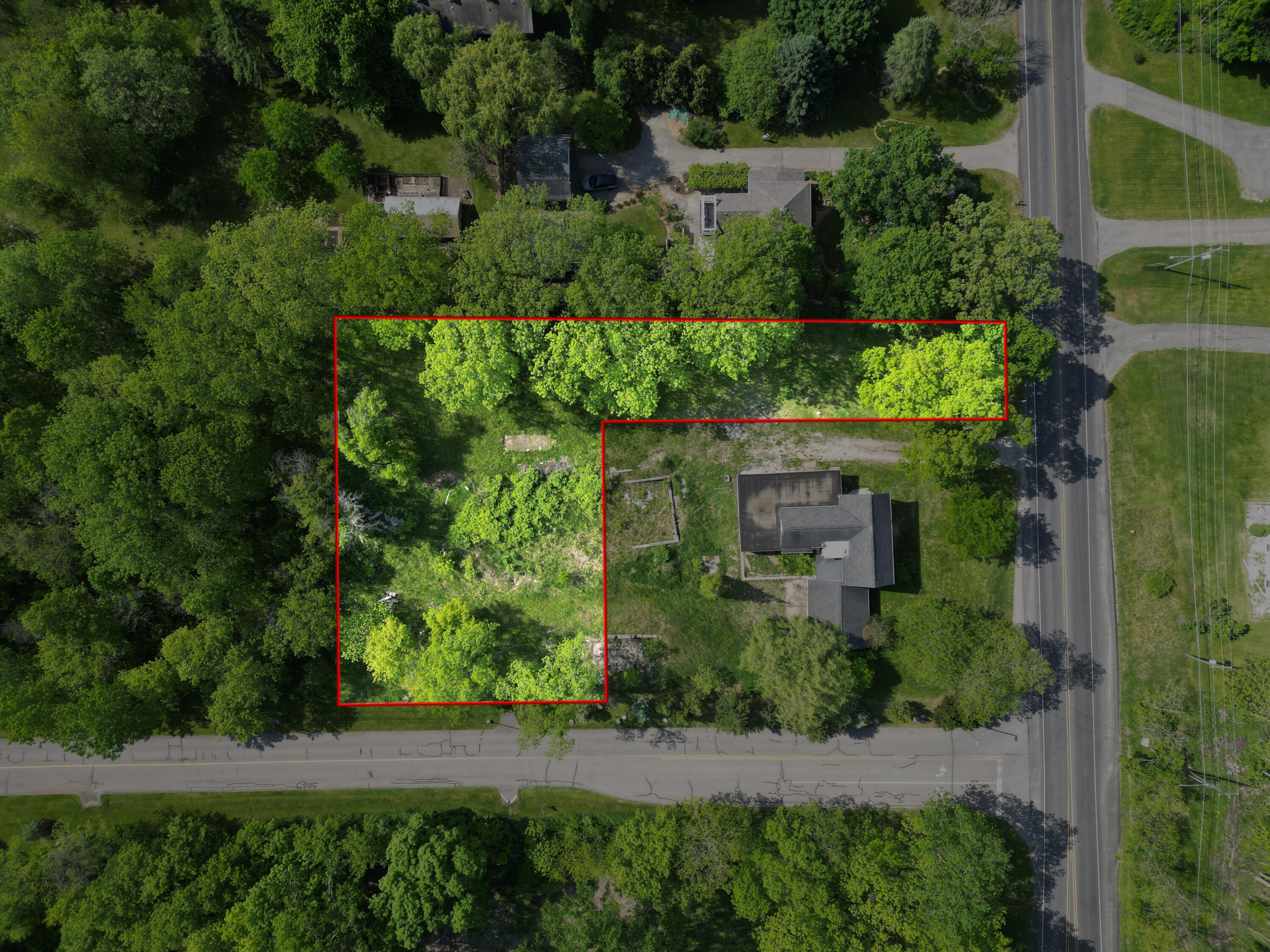 2326 Dean Lake Avenue NE Grand Rapids MI 49505