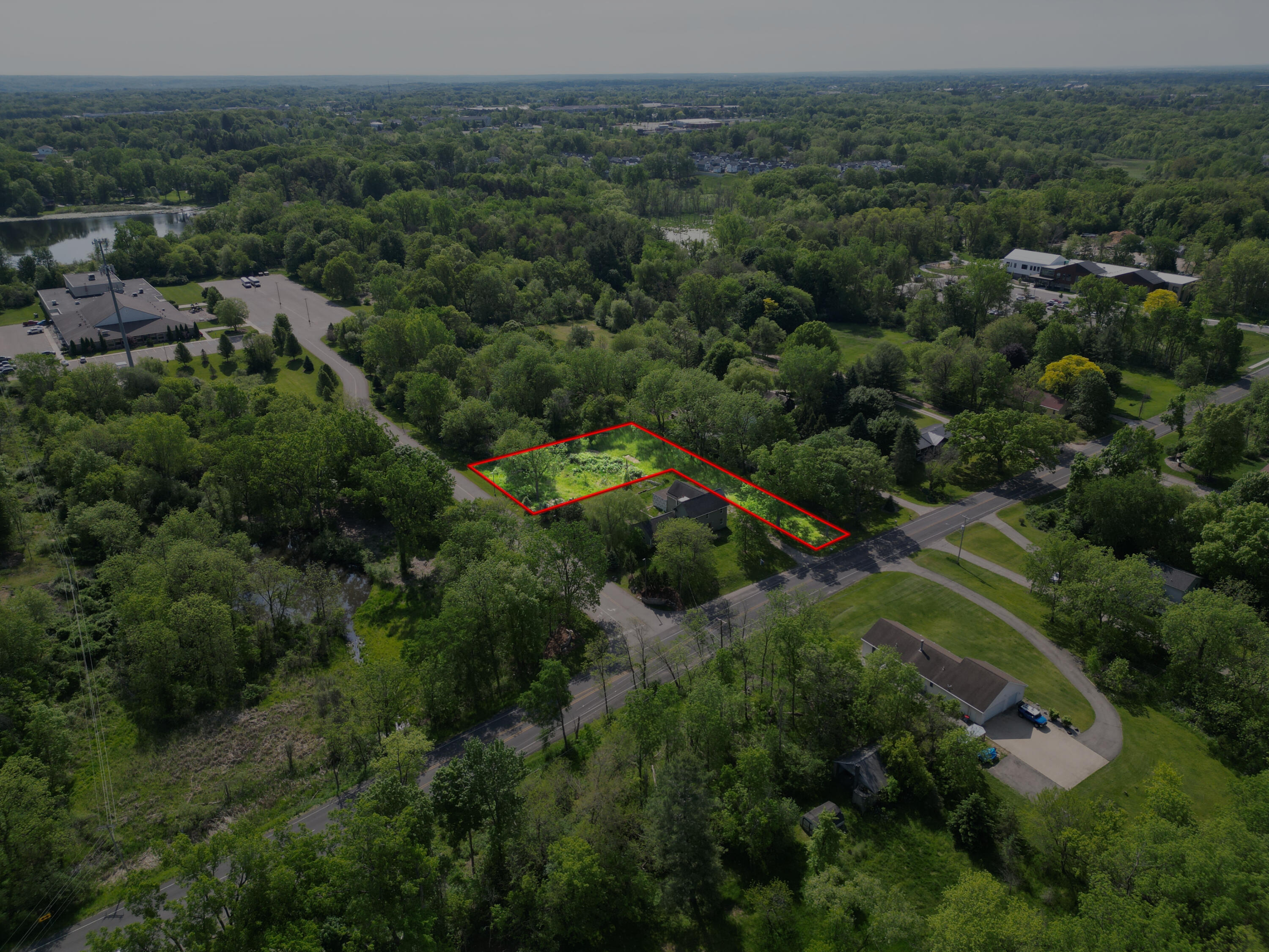2326 Dean Lake Avenue NE Grand Rapids MI 49505