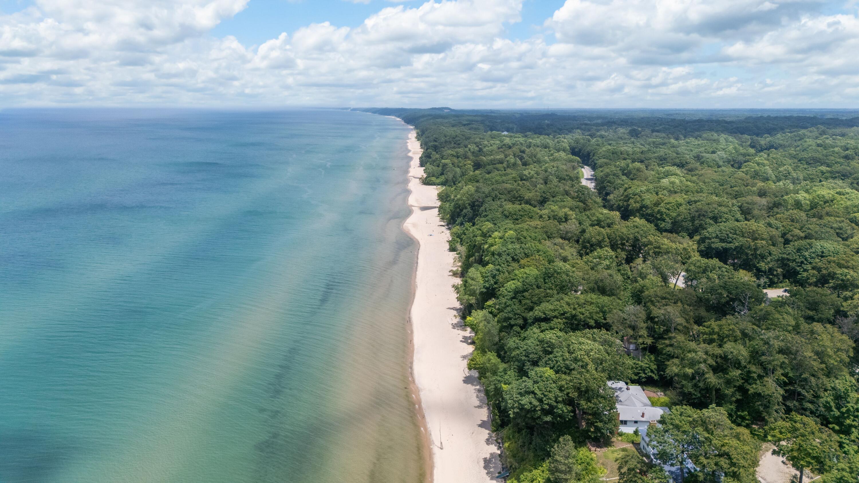 5455 M 63 N Coloma MI 49038