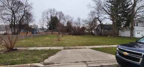 1236 Pine Street Muskegon MI 49442