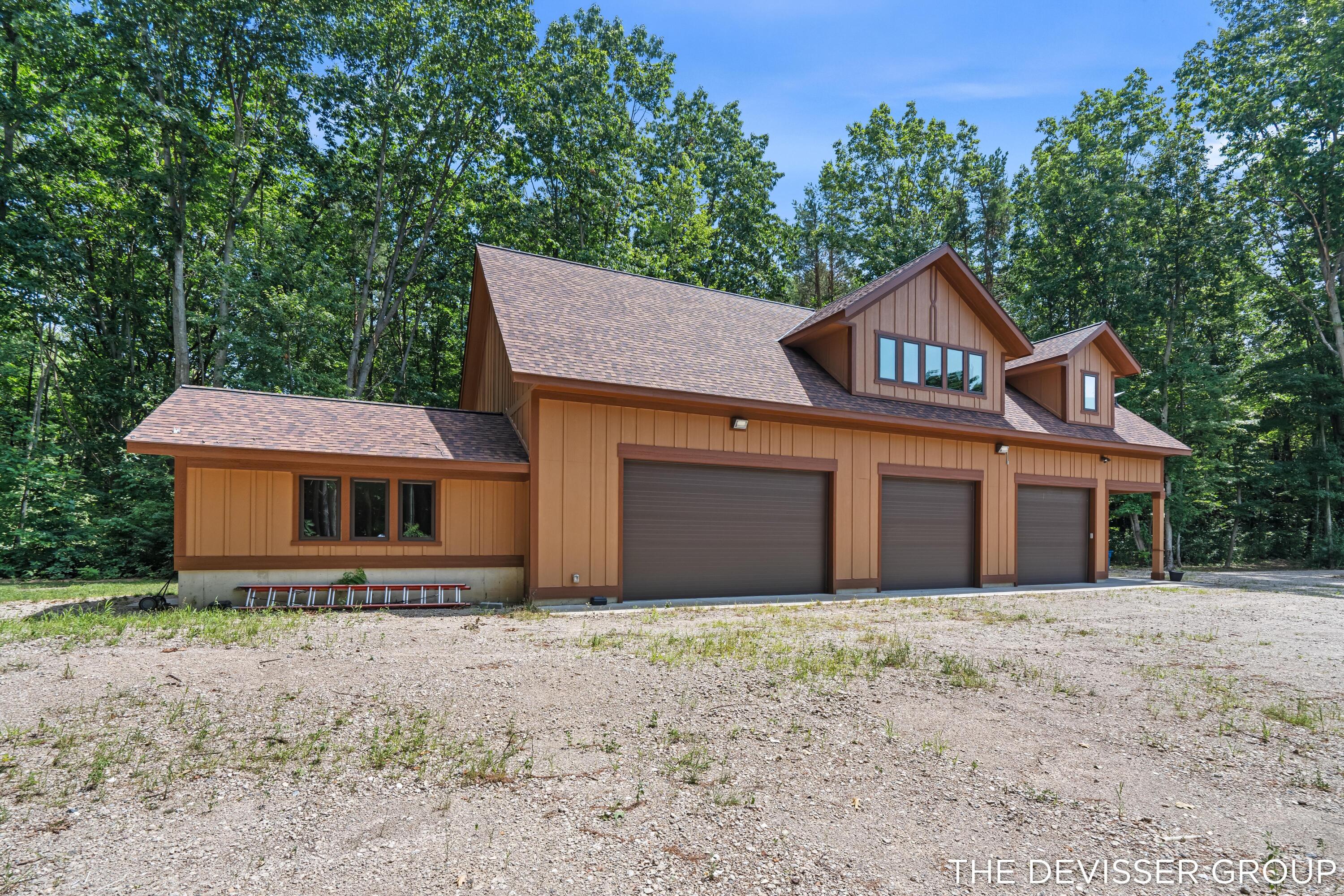 5837 Timber Bluff Trail Fennville MI 49408