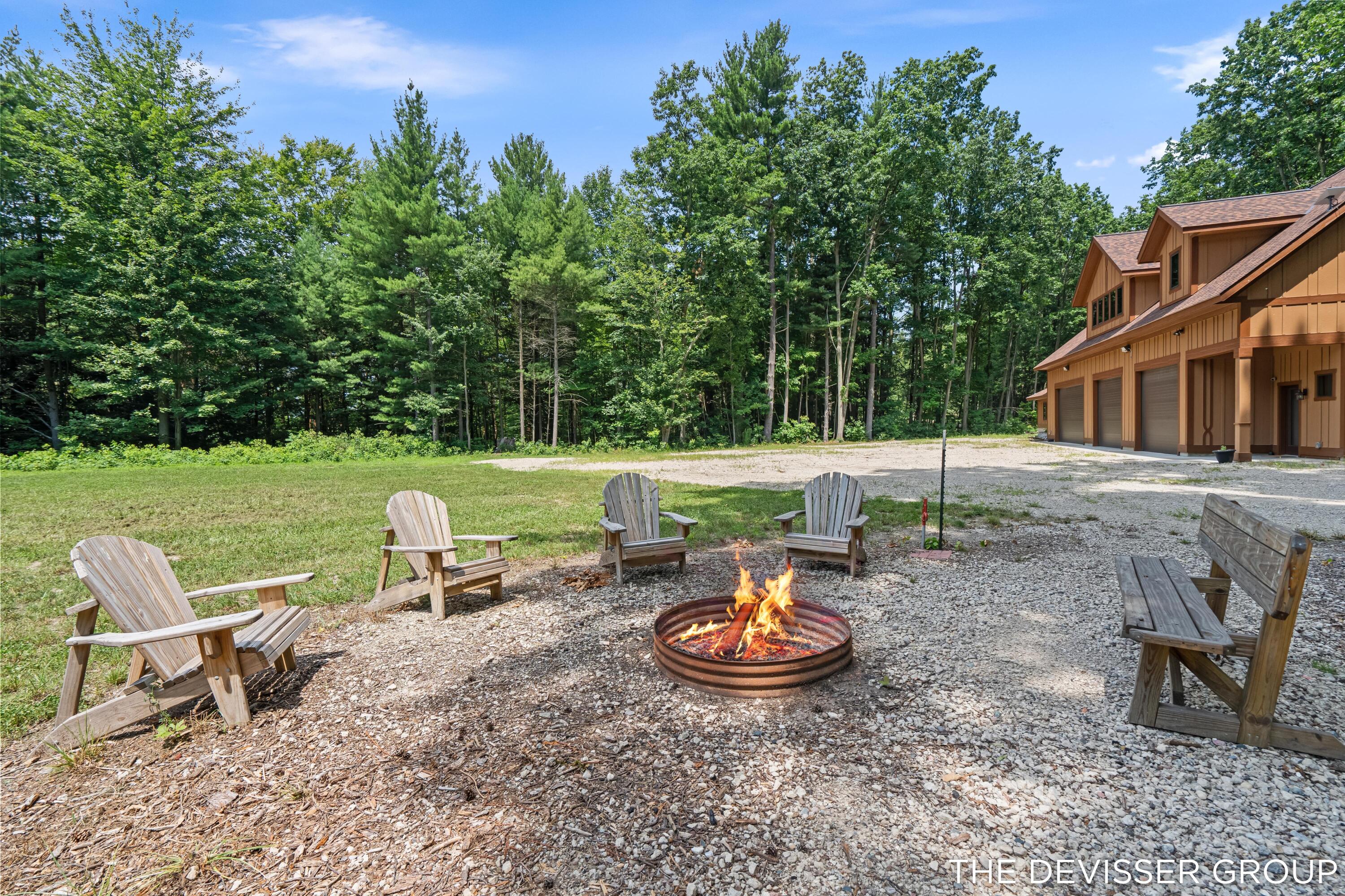 5837 Timber Bluff Trail Fennville MI 49408
