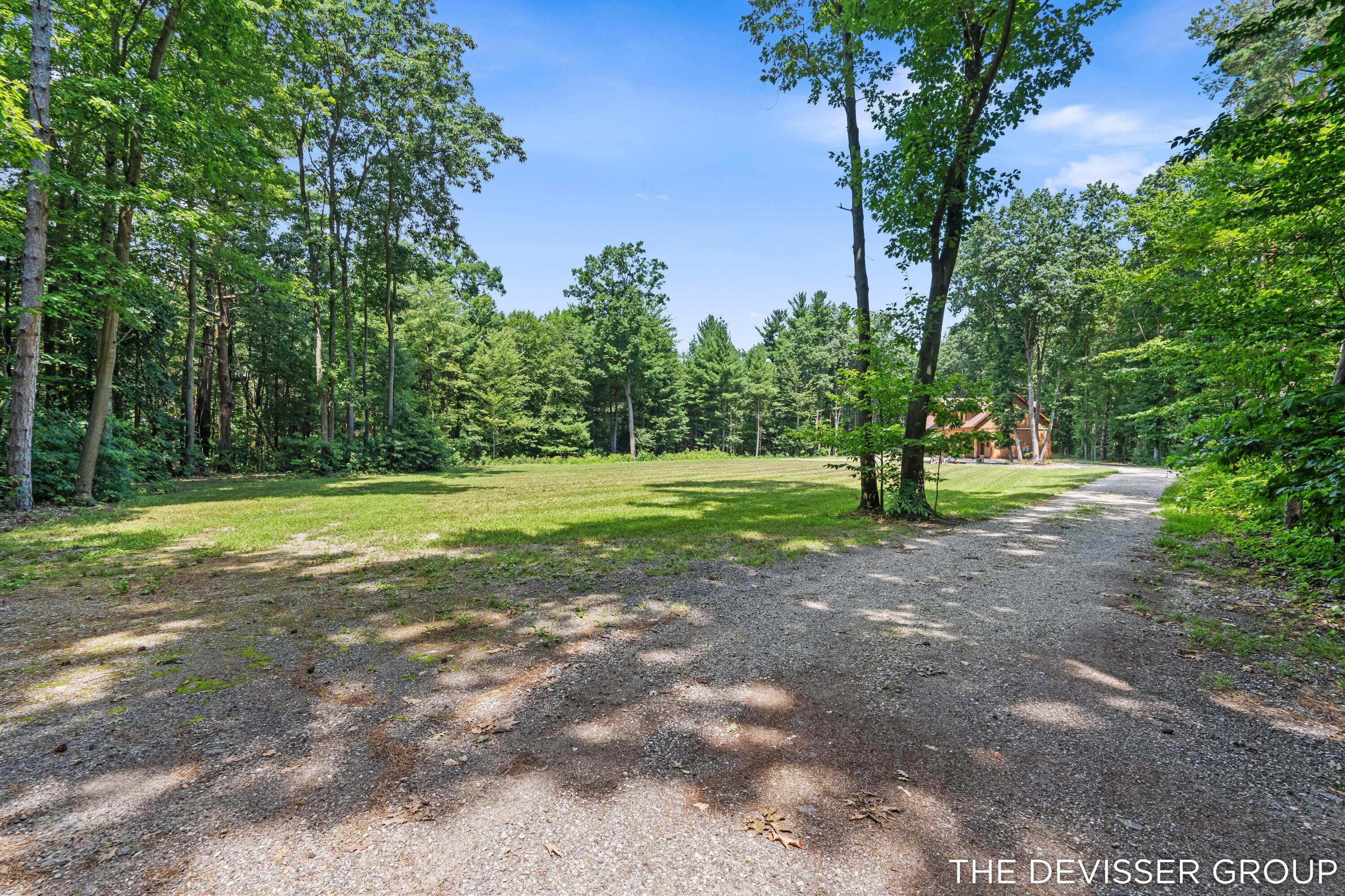 5837 Timber Bluff Trail Fennville MI 49408