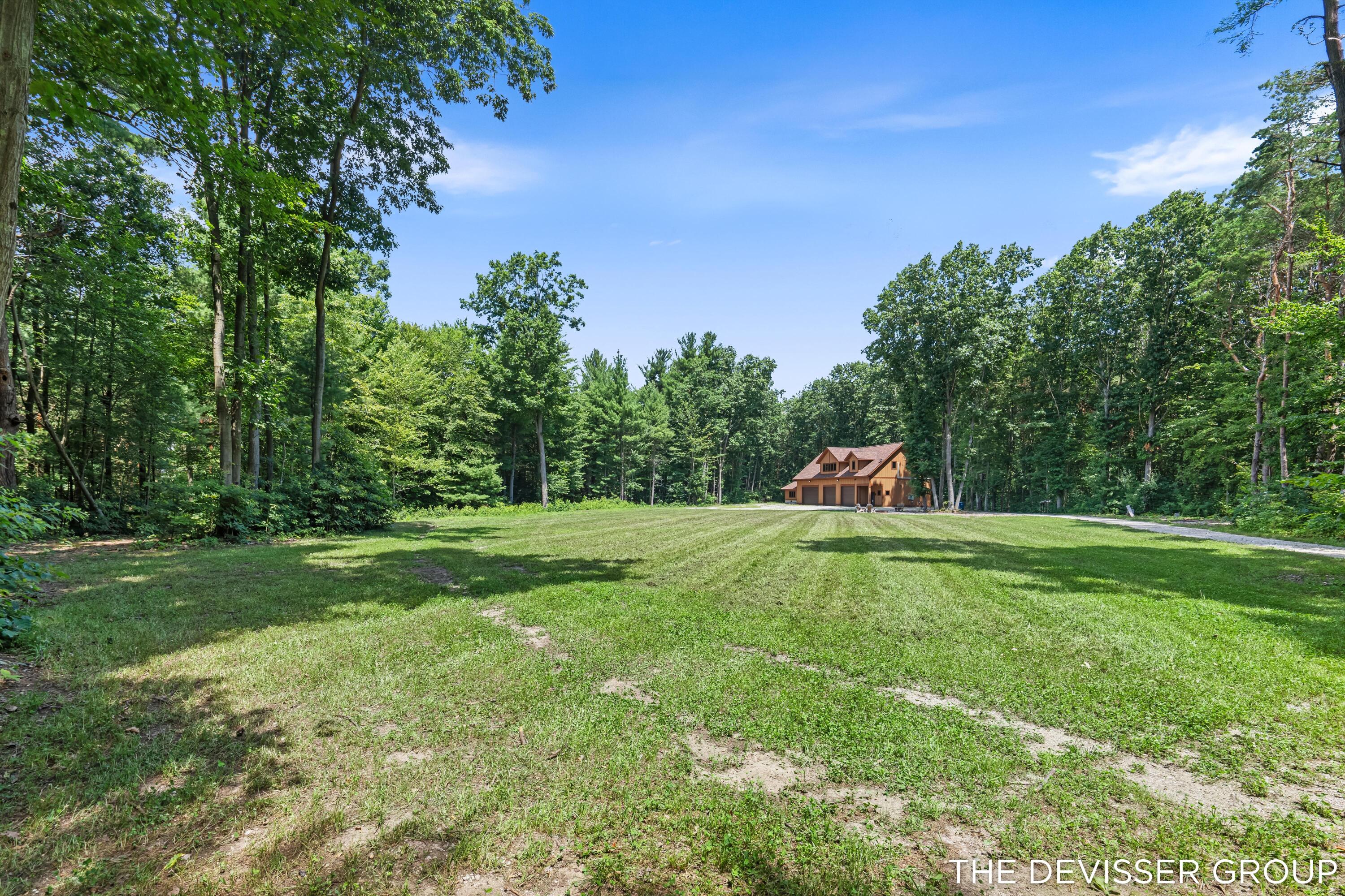 5837 Timber Bluff Trail Fennville MI 49408