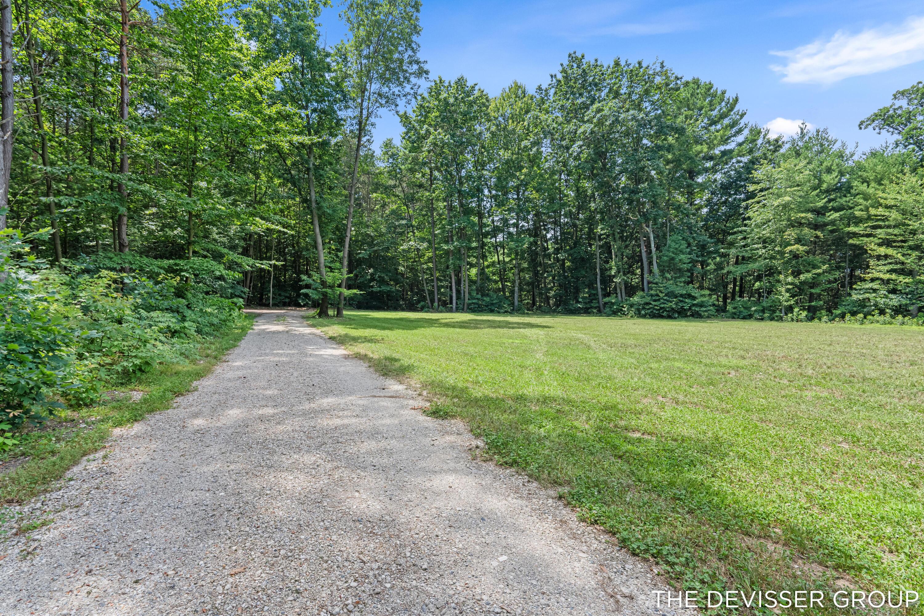 5837 Timber Bluff Trail Fennville MI 49408