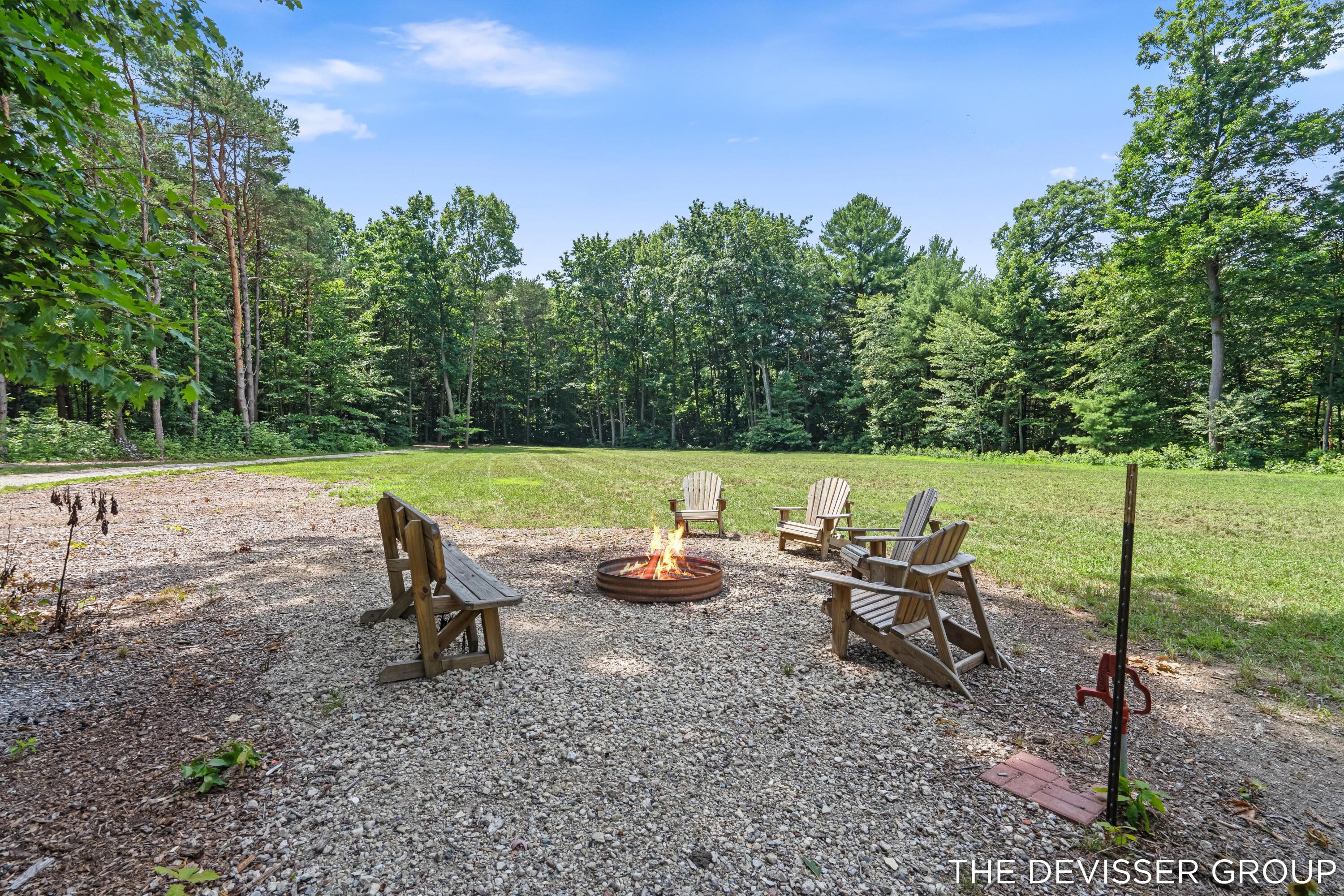 5837 Timber Bluff Trail Fennville MI 49408