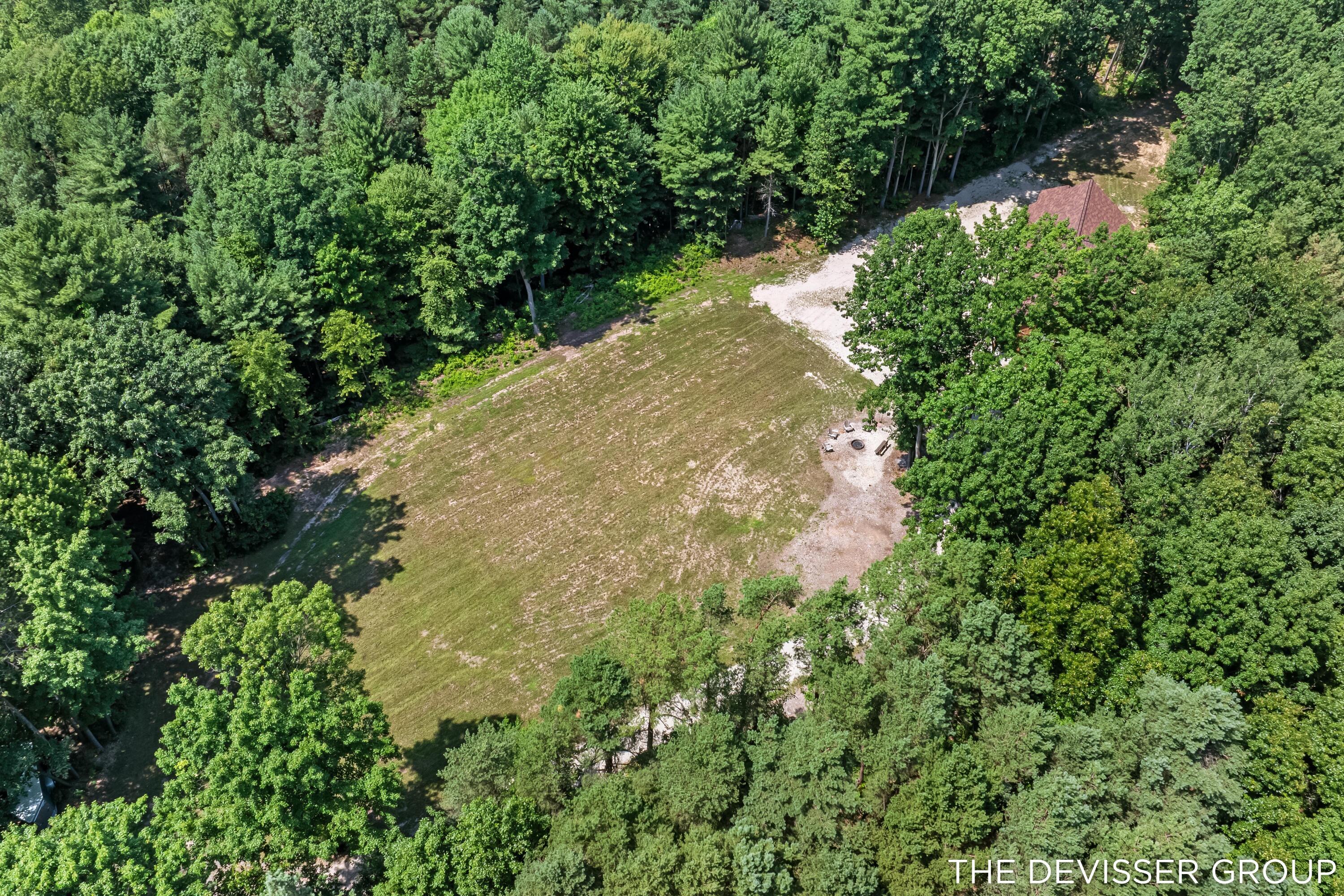 5837 Timber Bluff Trail Fennville MI 49408