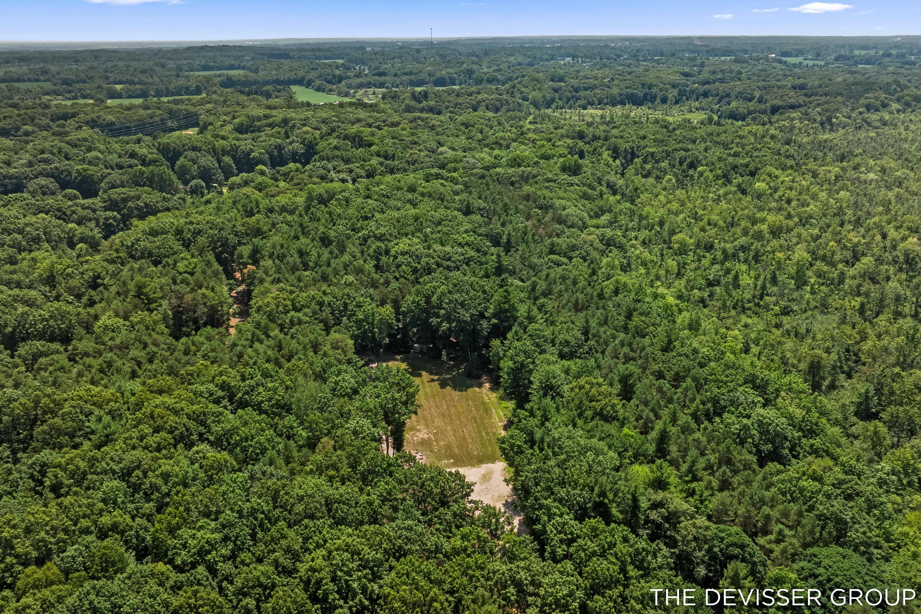 5837 Timber Bluff Trail Fennville MI 49408