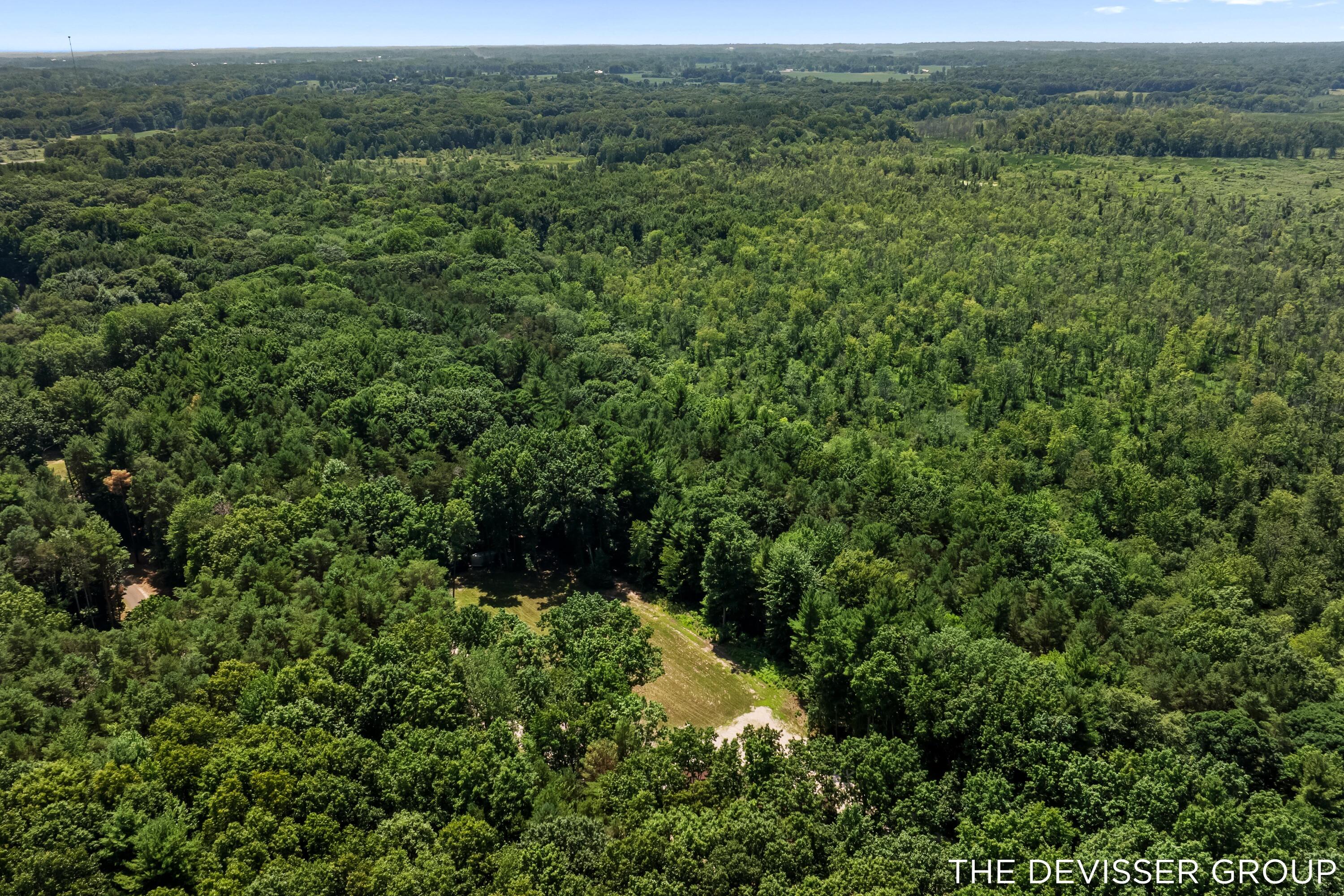 5837 Timber Bluff Trail Fennville MI 49408