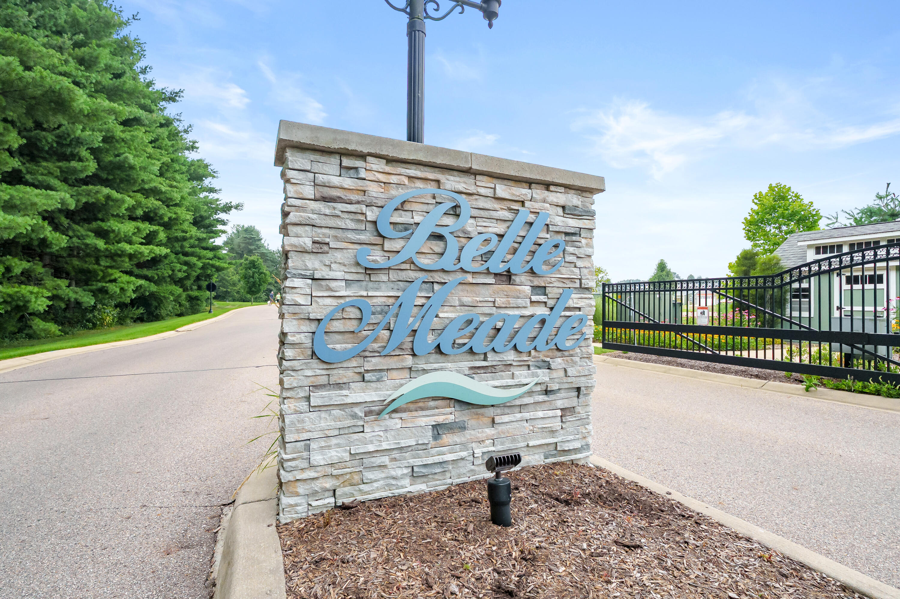 7217 Coreopsis Cove Kalamazoo MI 49009