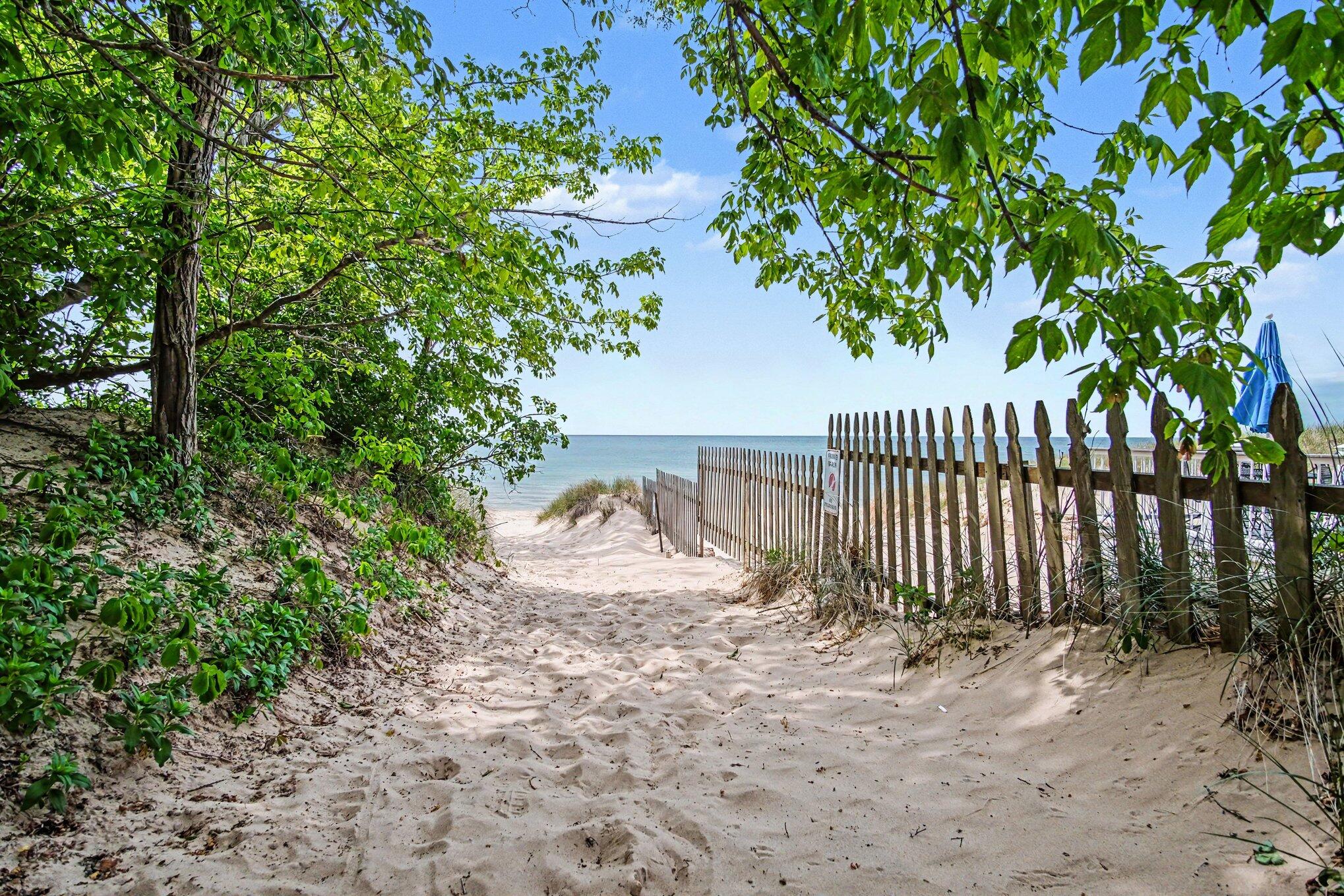 434 Beech Street South Haven MI 49090