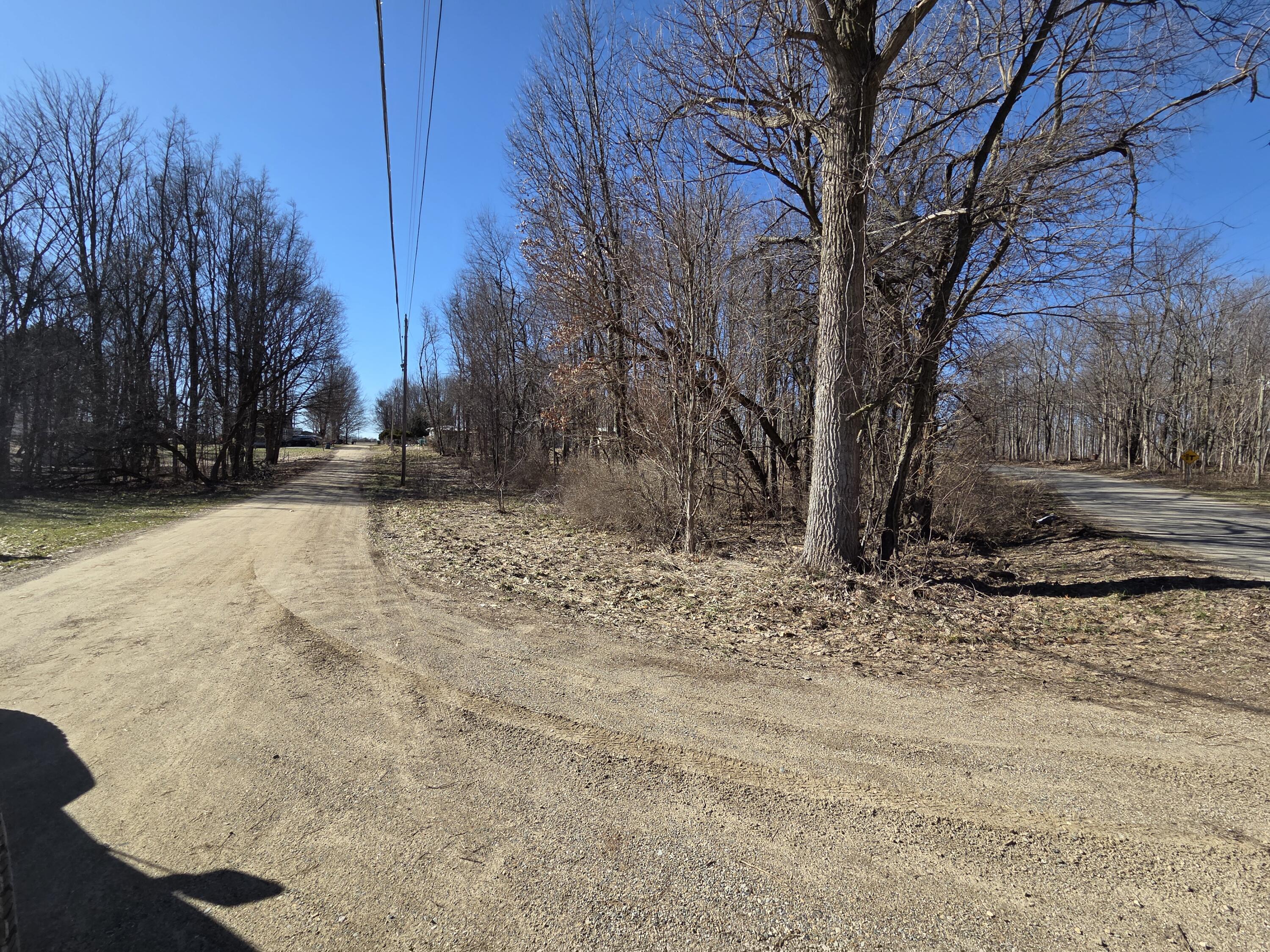 Vl Lindburg Drive Dowagiac MI 49047